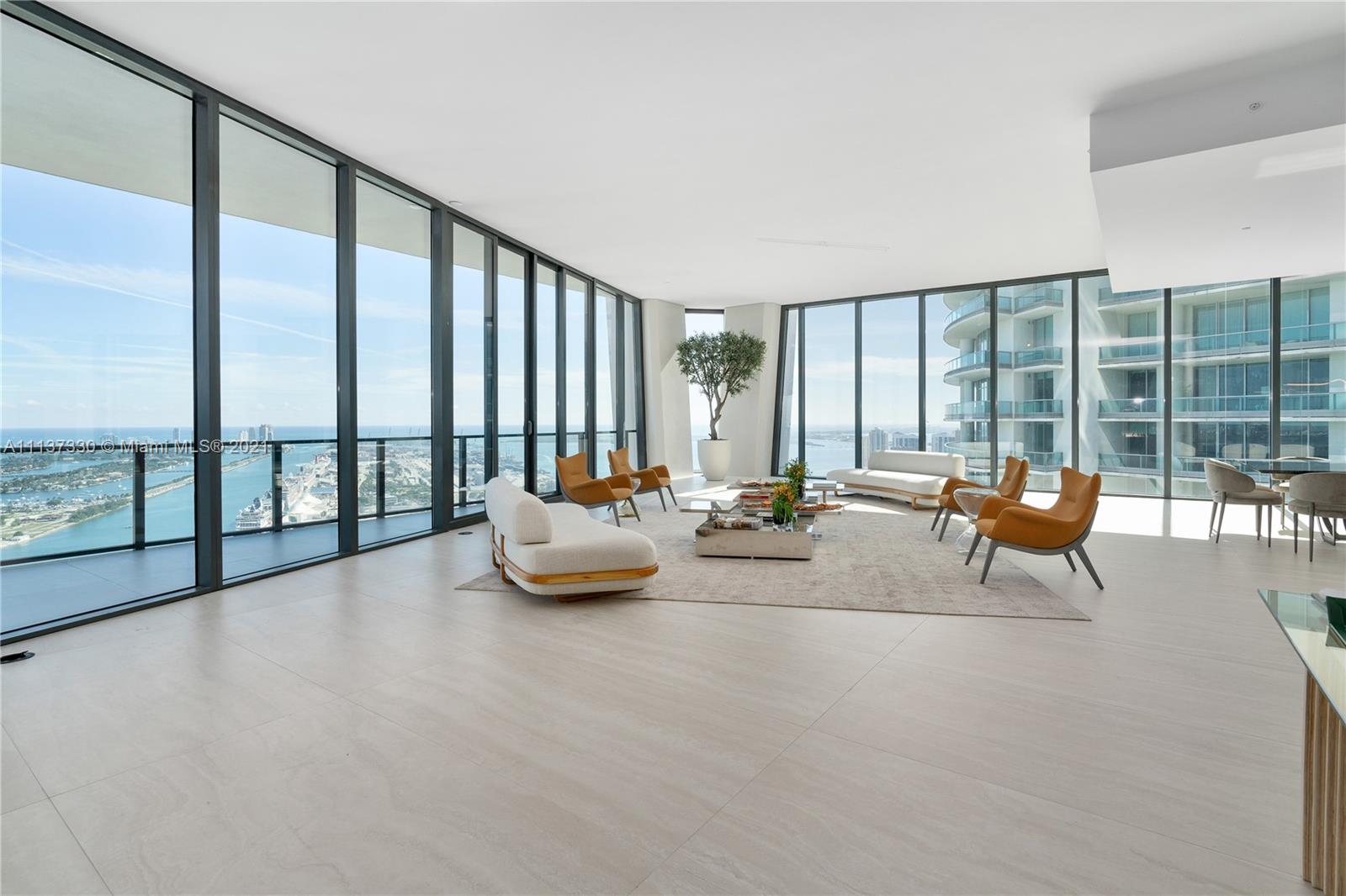 ONE THOUSAND MUSEUM - Residential