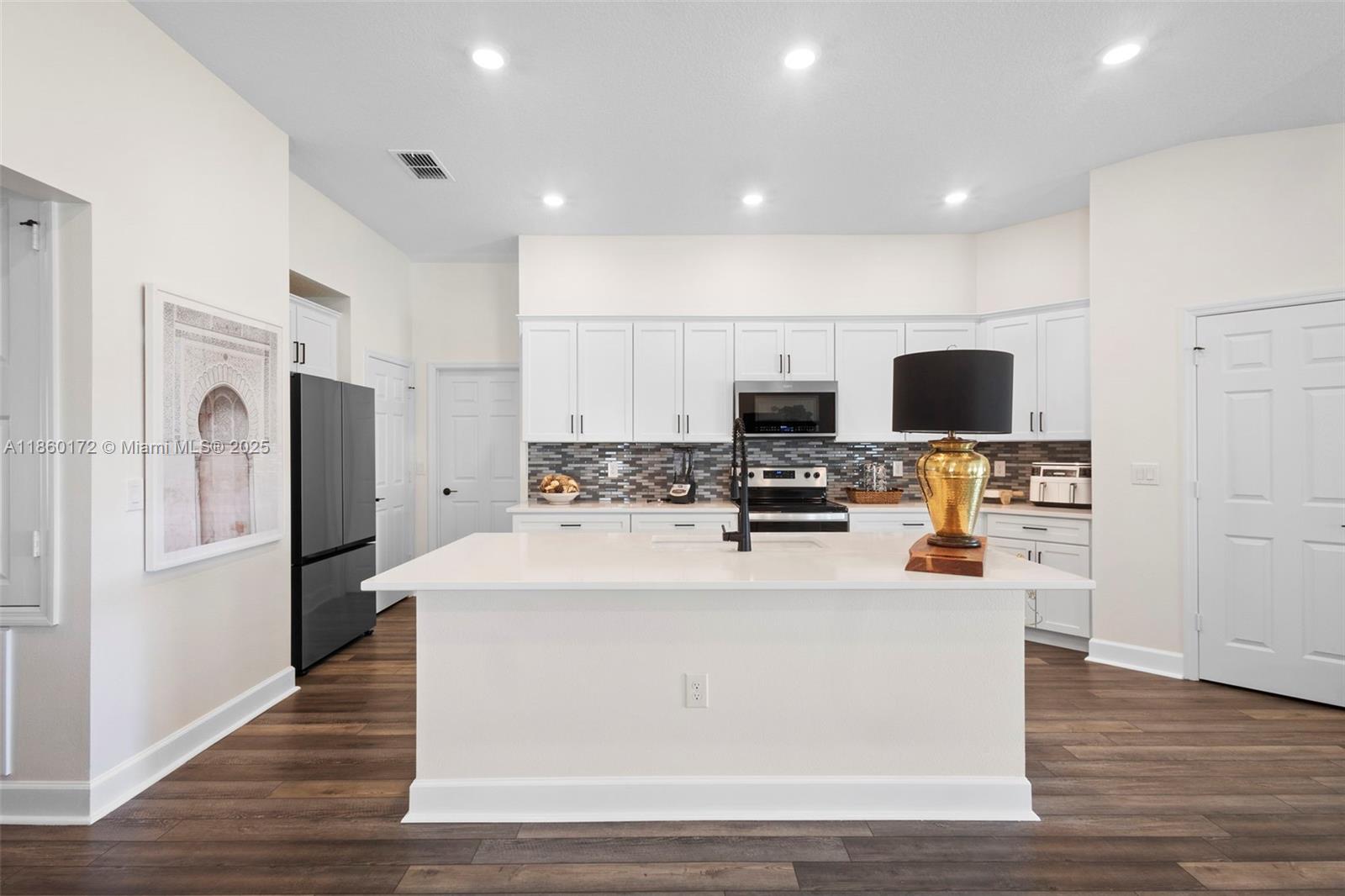 BELLAVIVA PH1 - Residential