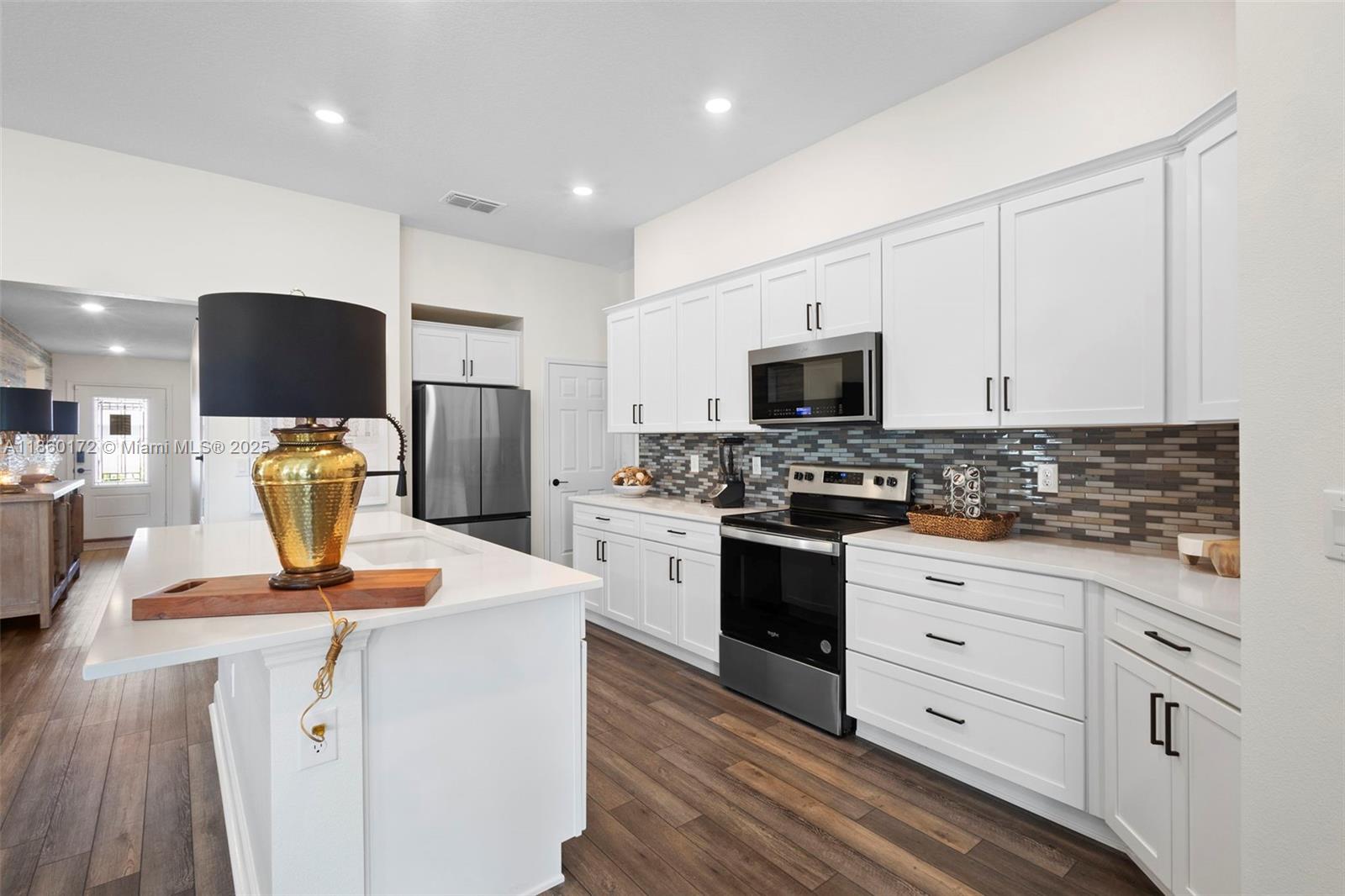 BELLAVIVA PH1 - Residential