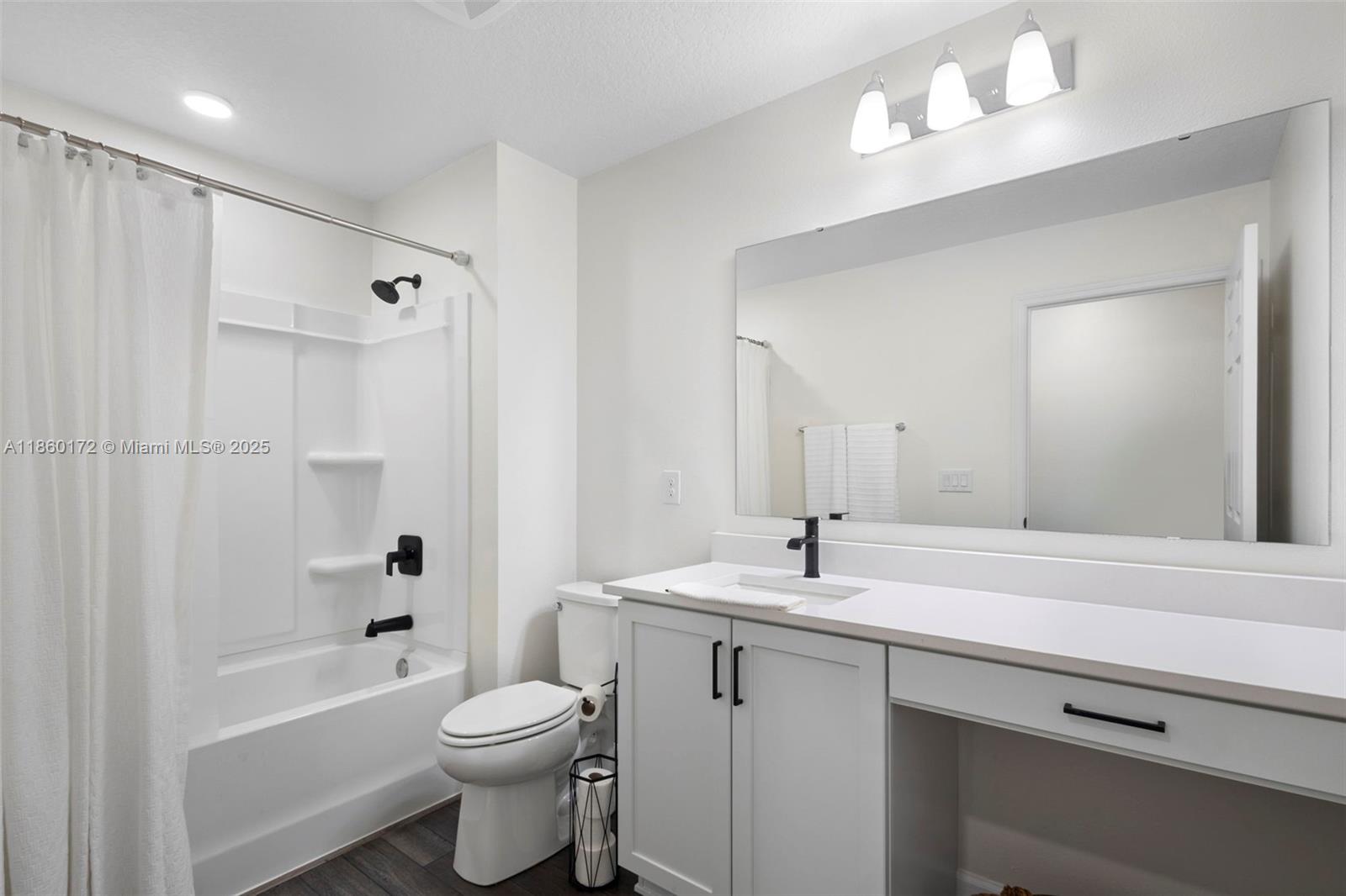 BELLAVIVA PH1 - Residential