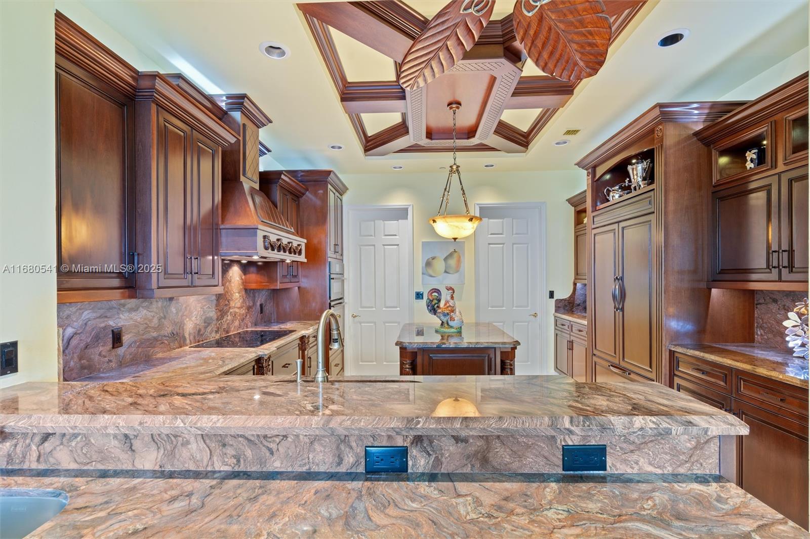 HARBOURAGE PLACE CONDO - Residential