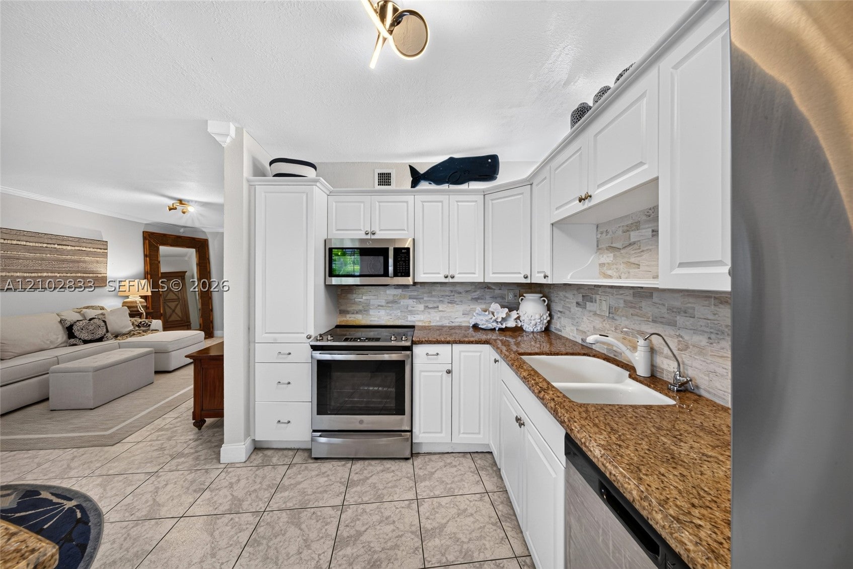 3127 S Ocean Dr 121