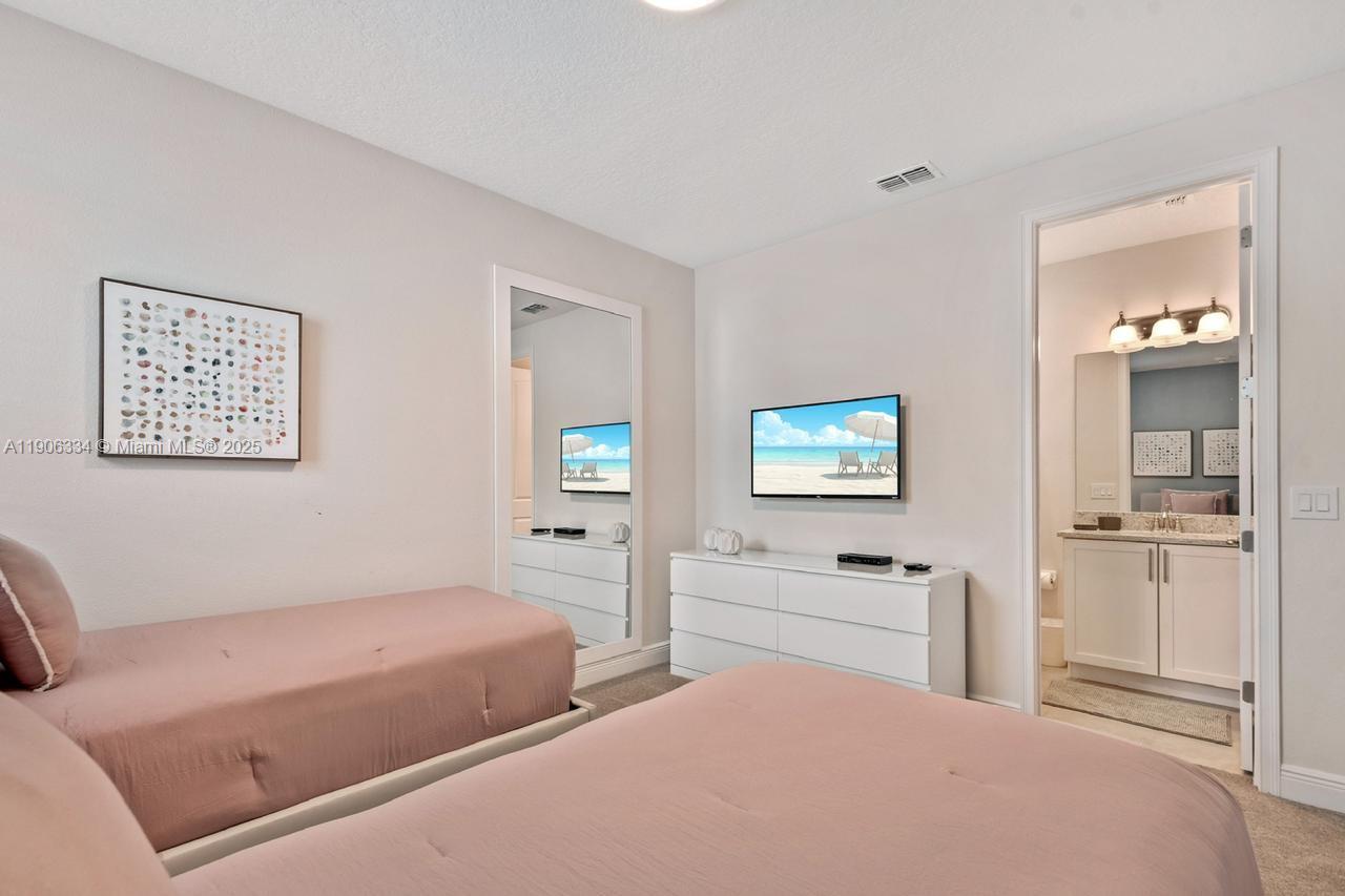 REUNION WEST PH 3 - Residential