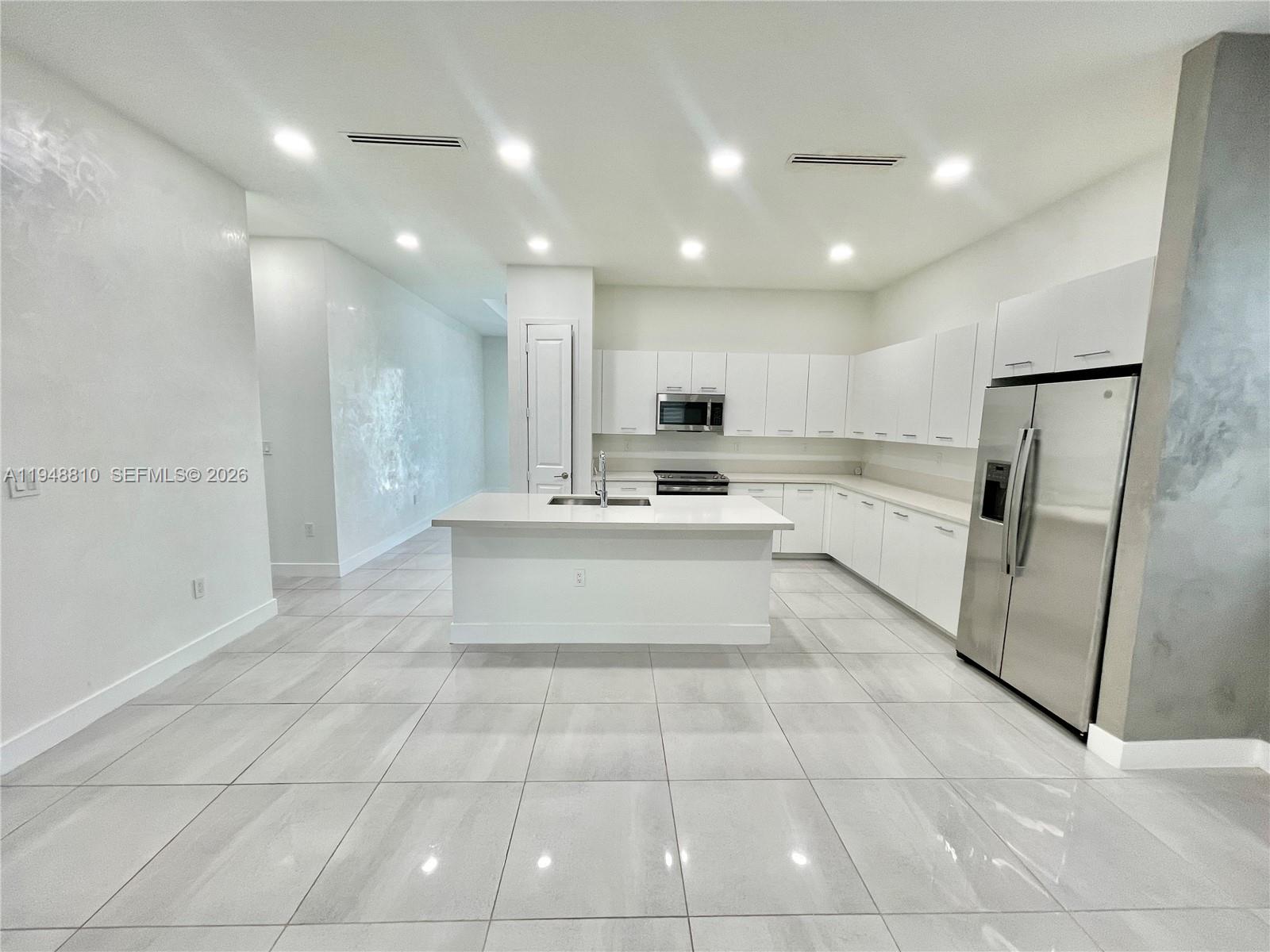 TUSCAN ISLES - Residential