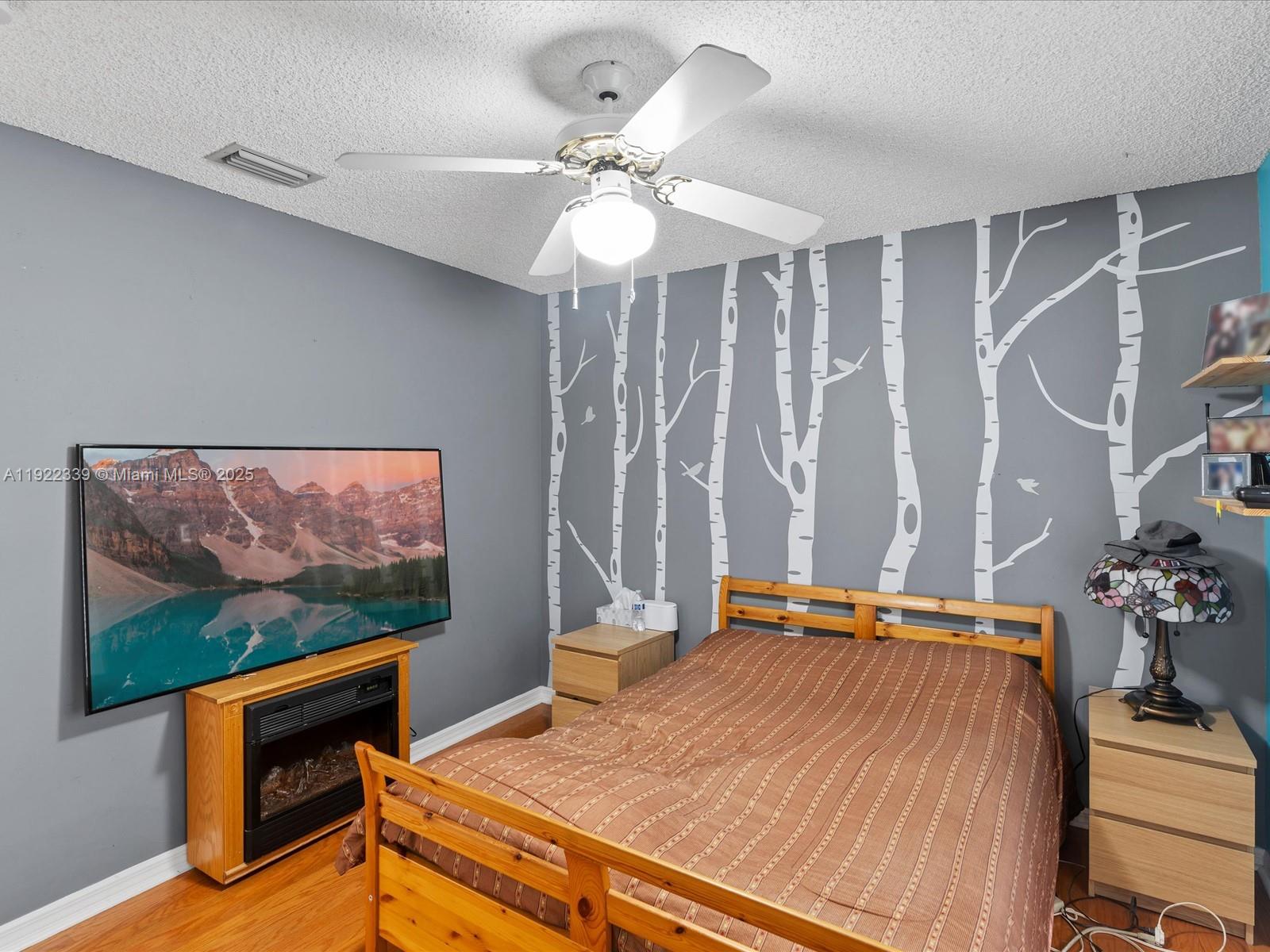 BONAVENTURE LAKES - Residential