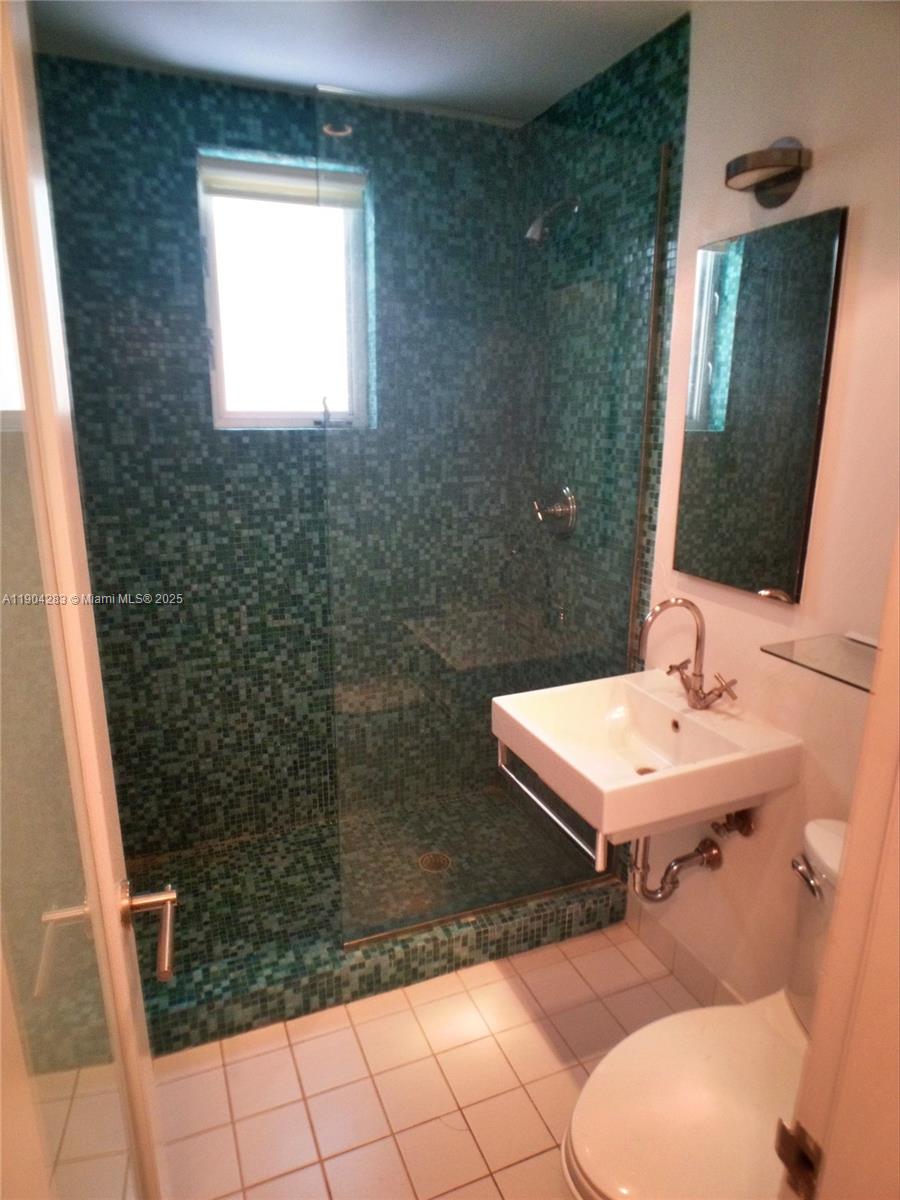 ATLANTIS CONDO - Residential Lease