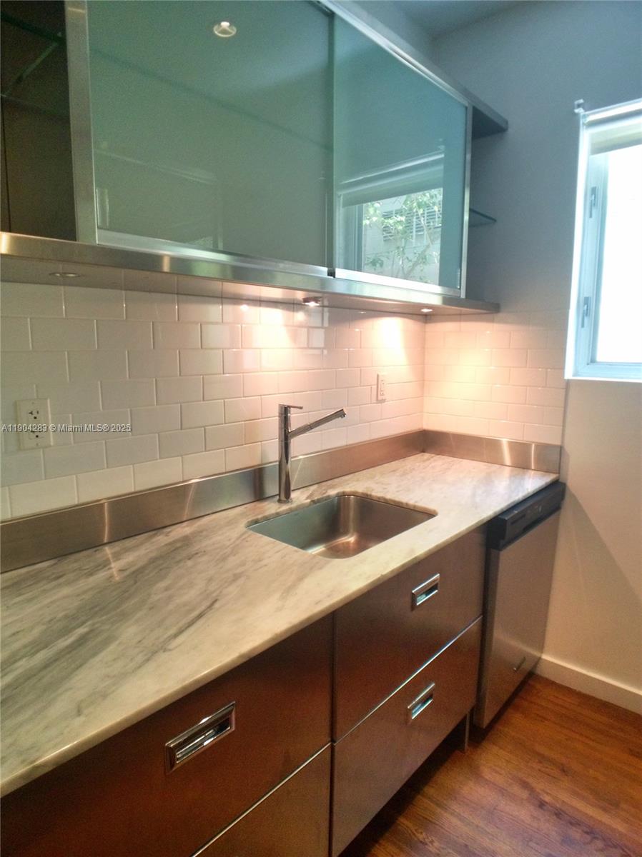 ATLANTIS CONDO - Residential Lease