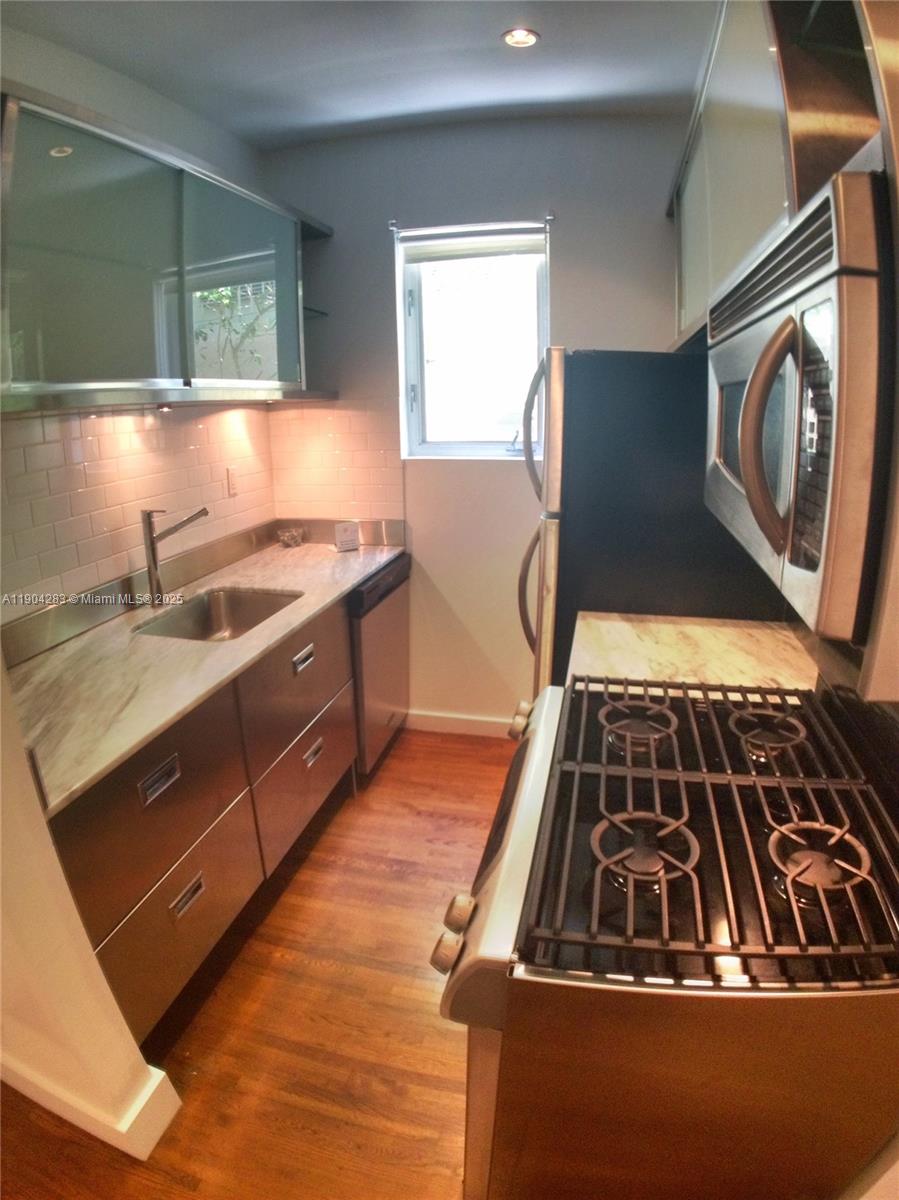 ATLANTIS CONDO - Residential Lease