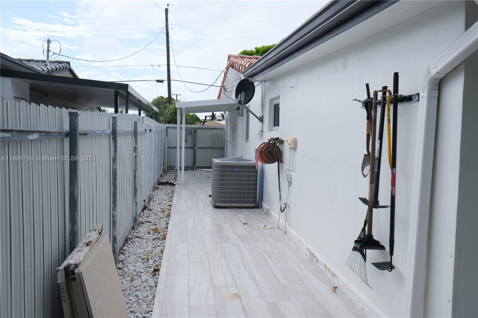 HEFTLER HOMES SEC 1 - Residential Lease