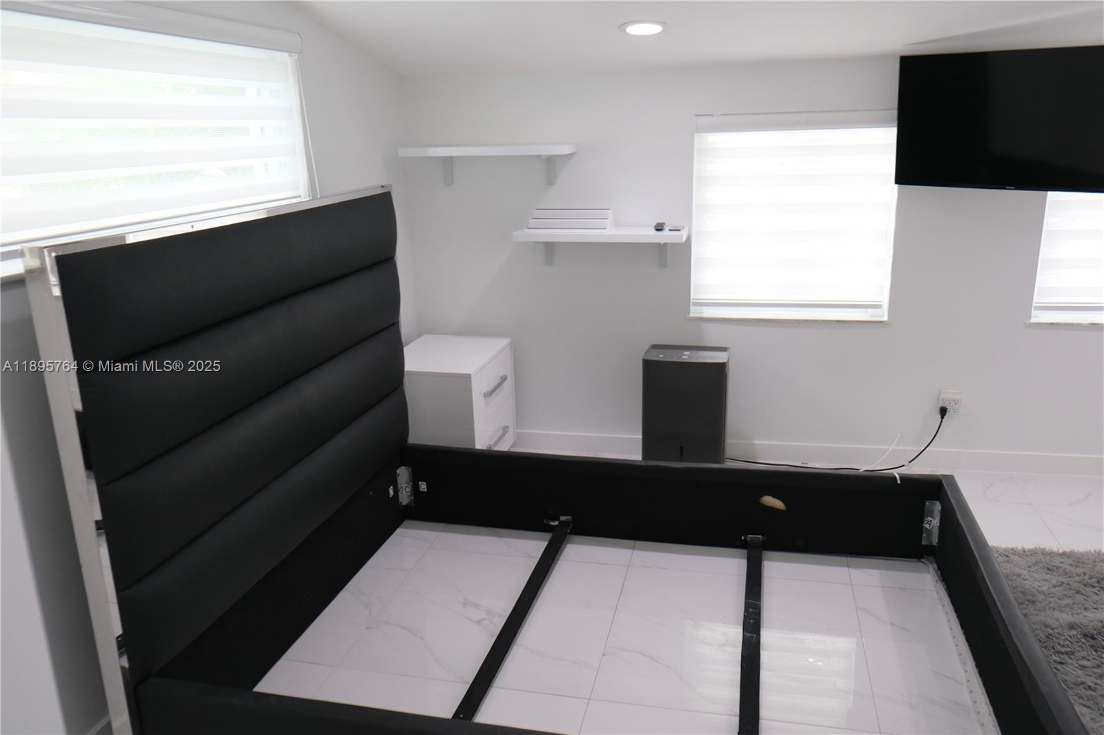 HEFTLER HOMES SEC 1 - Residential Lease