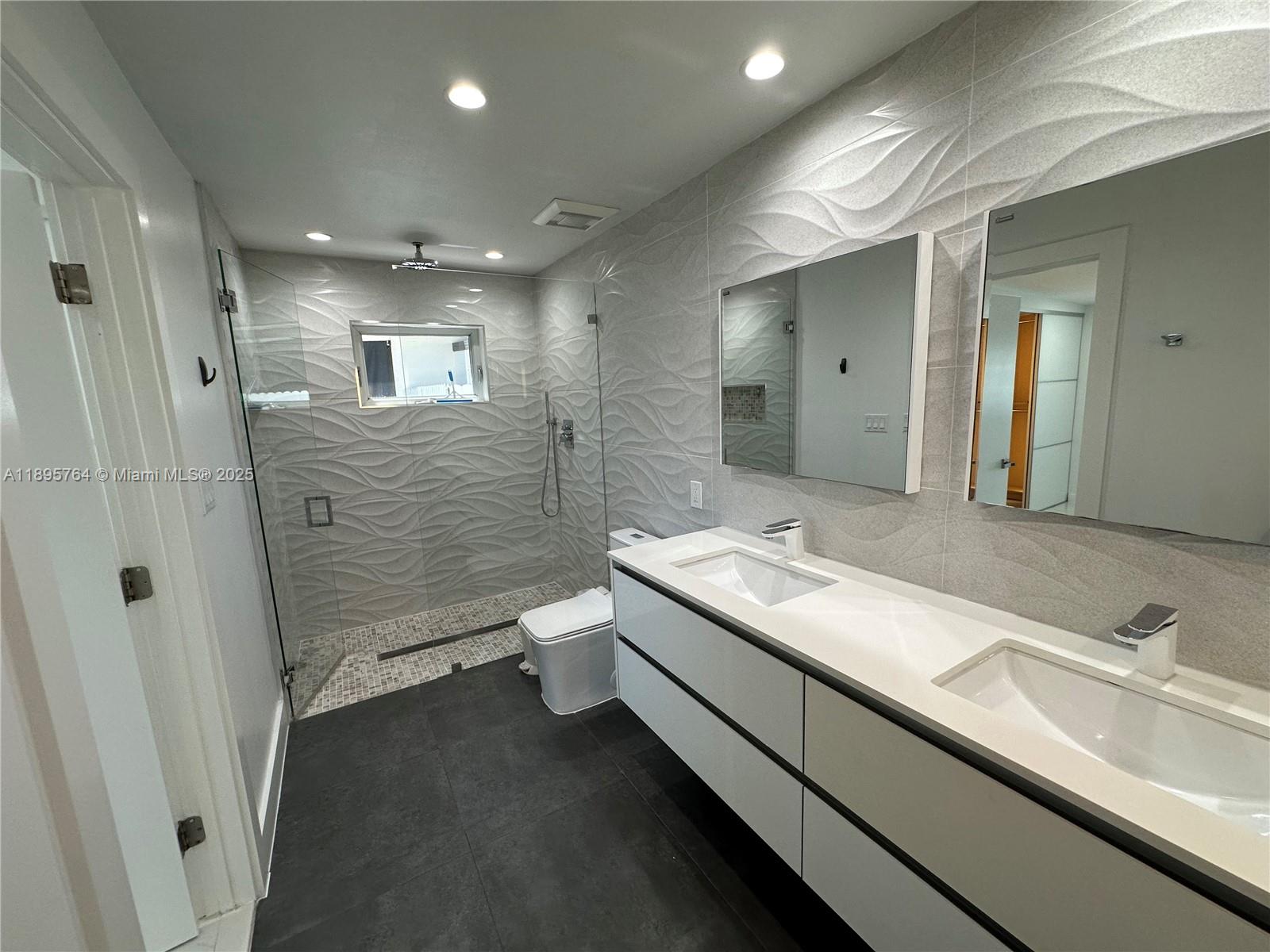 HEFTLER HOMES SEC 1 - Residential Lease