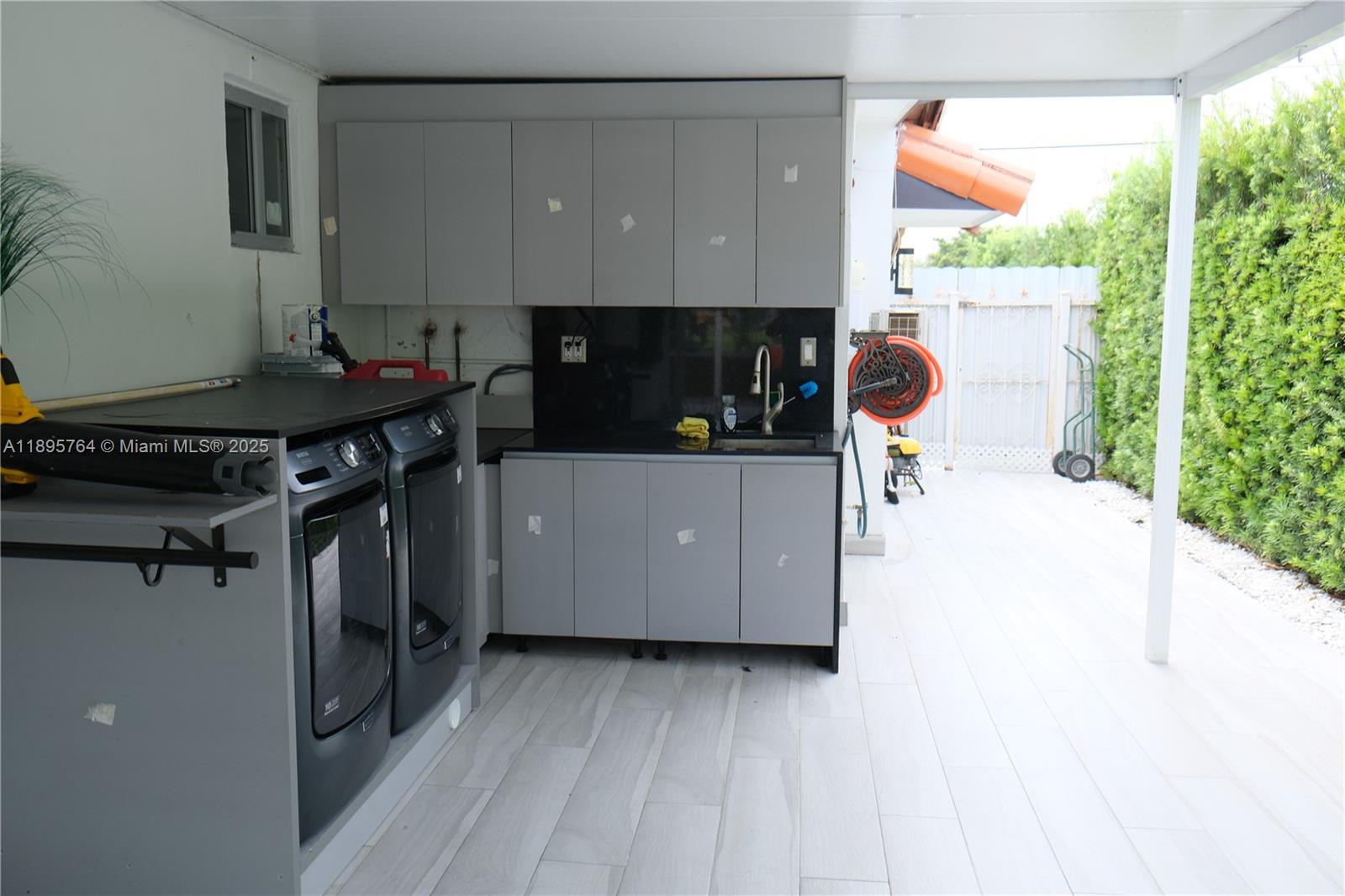 HEFTLER HOMES SEC 1 - Residential Lease