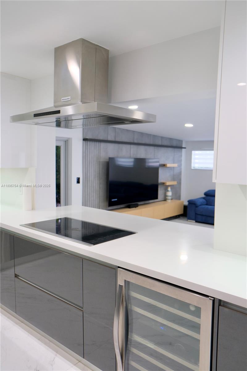 HEFTLER HOMES SEC 1 - Residential Lease