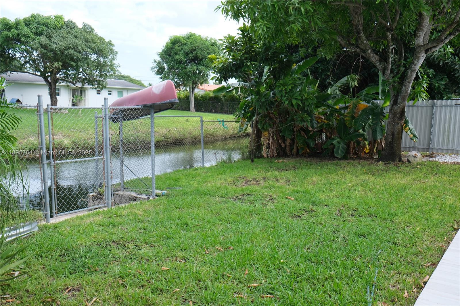 HEFTLER HOMES SEC 1 - Residential Lease