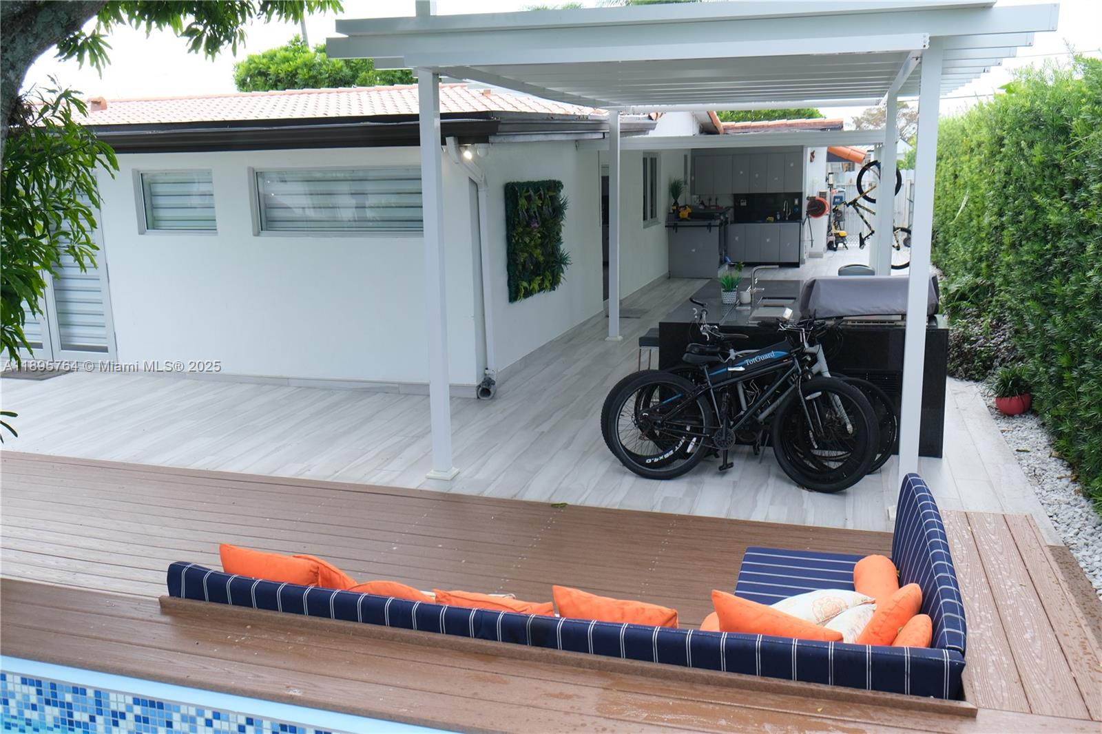 HEFTLER HOMES SEC 1 - Residential Lease