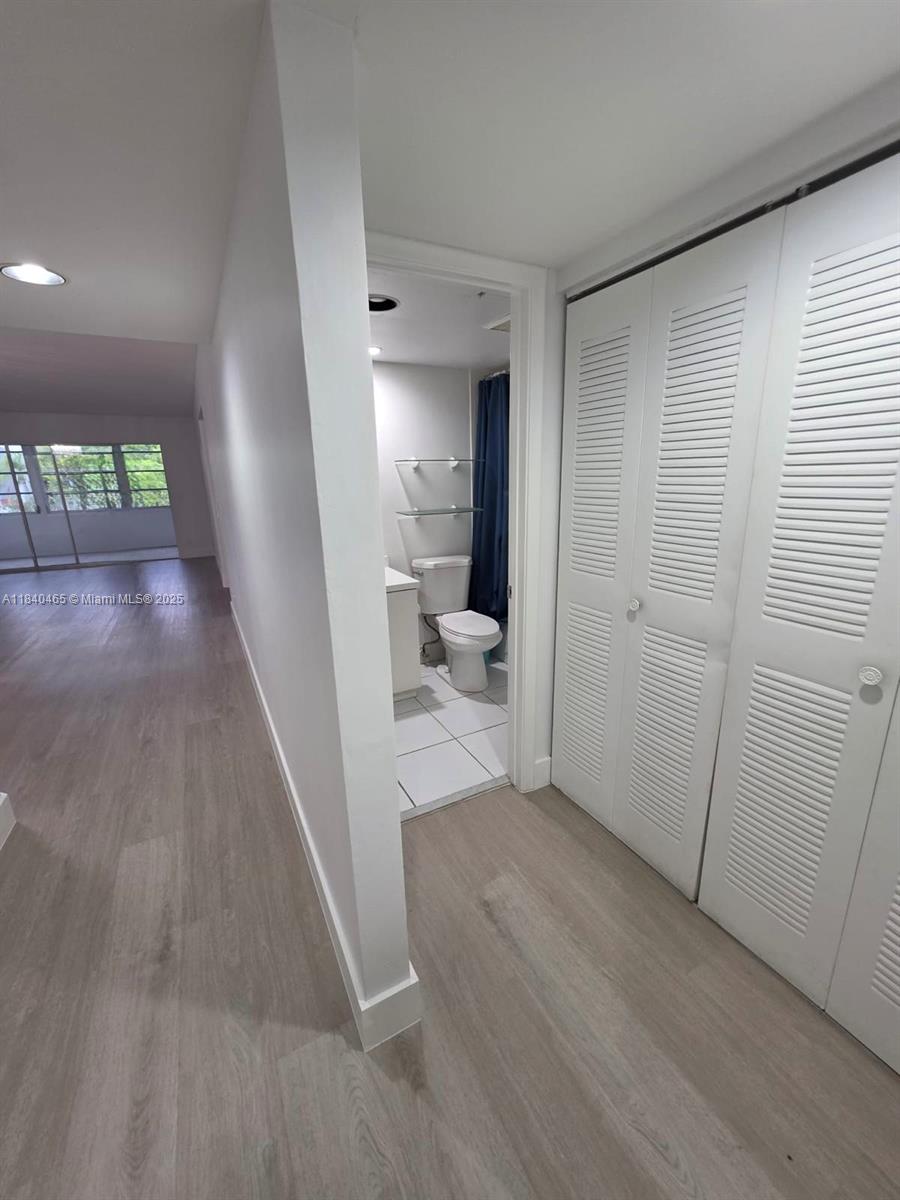 CAMBRIDGE AT CENTURY VILL - Residential