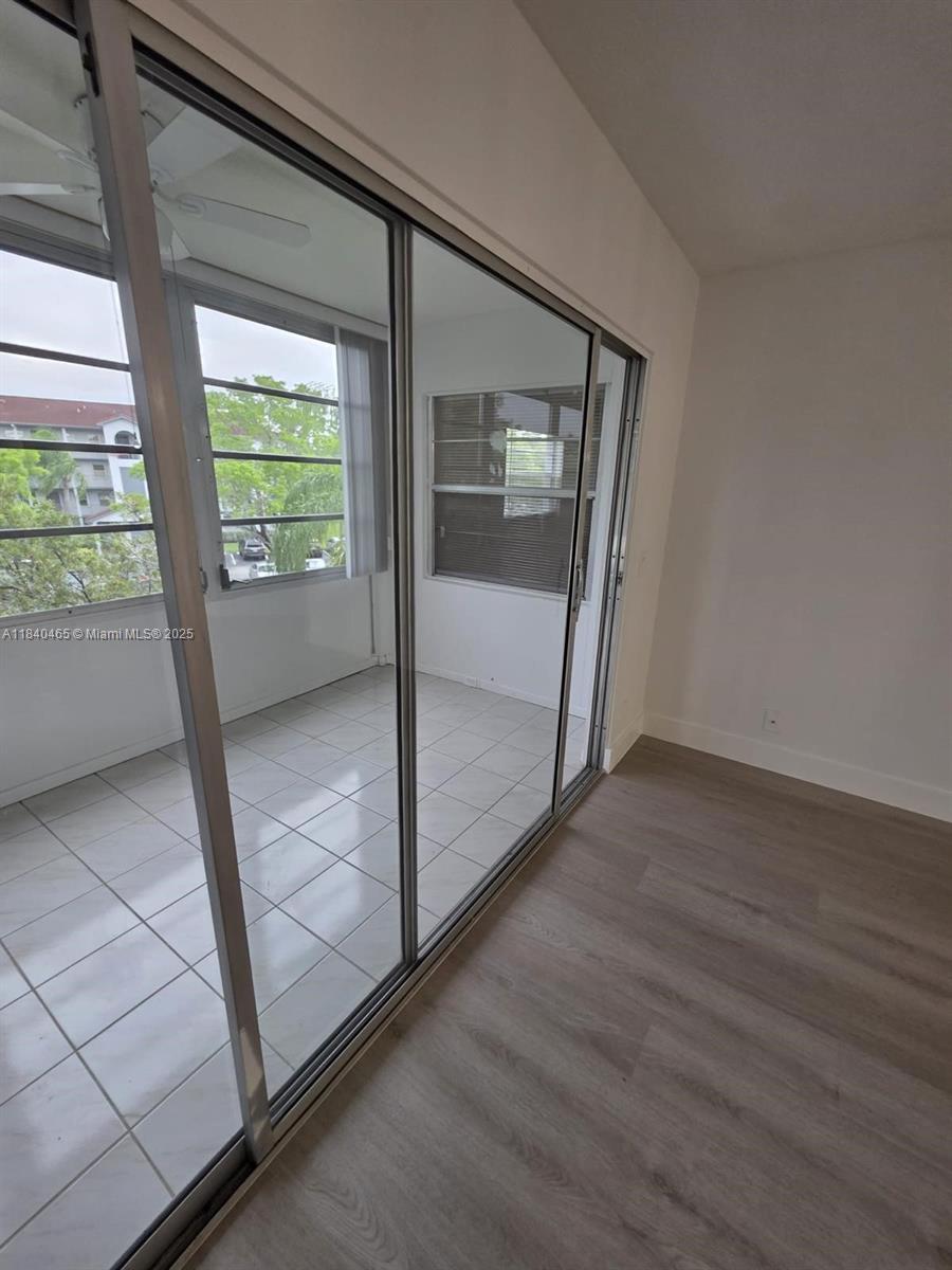 CAMBRIDGE AT CENTURY VILL - Residential