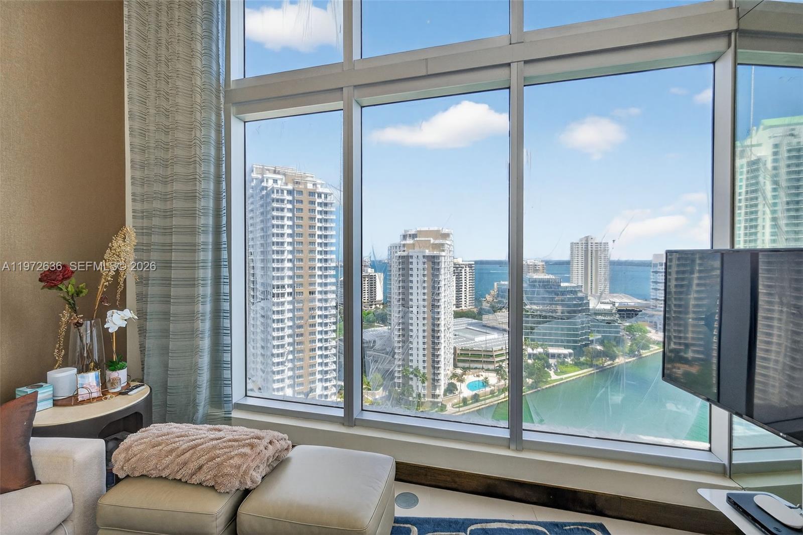 ICON BRICKELL NO TWO - Residential