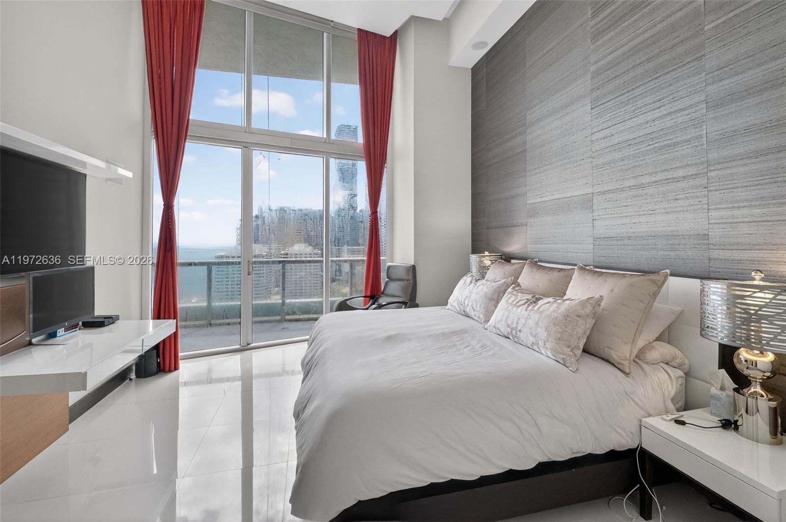 ICON BRICKELL NO TWO - Residential