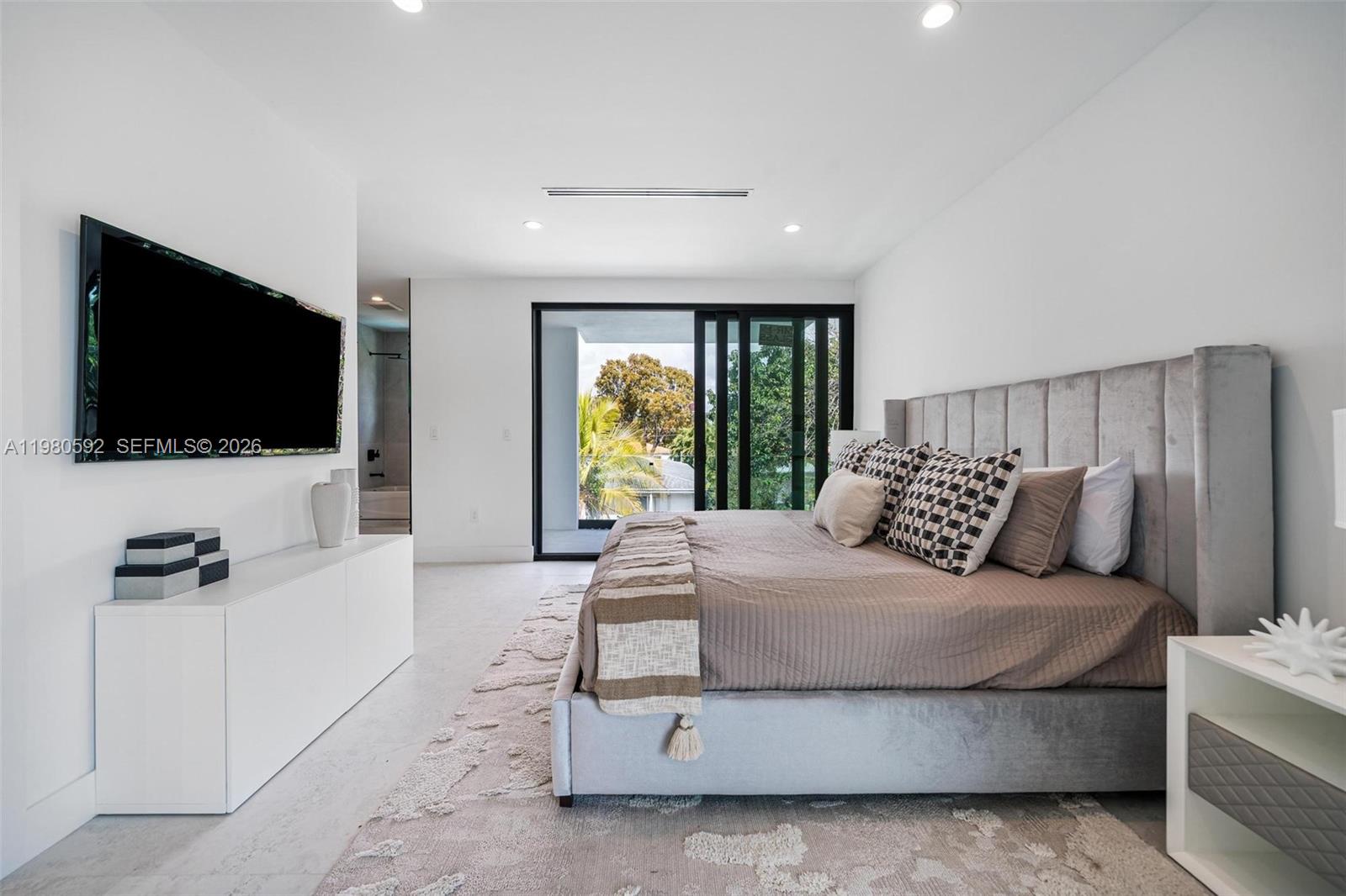 MILLERDALE - Residential