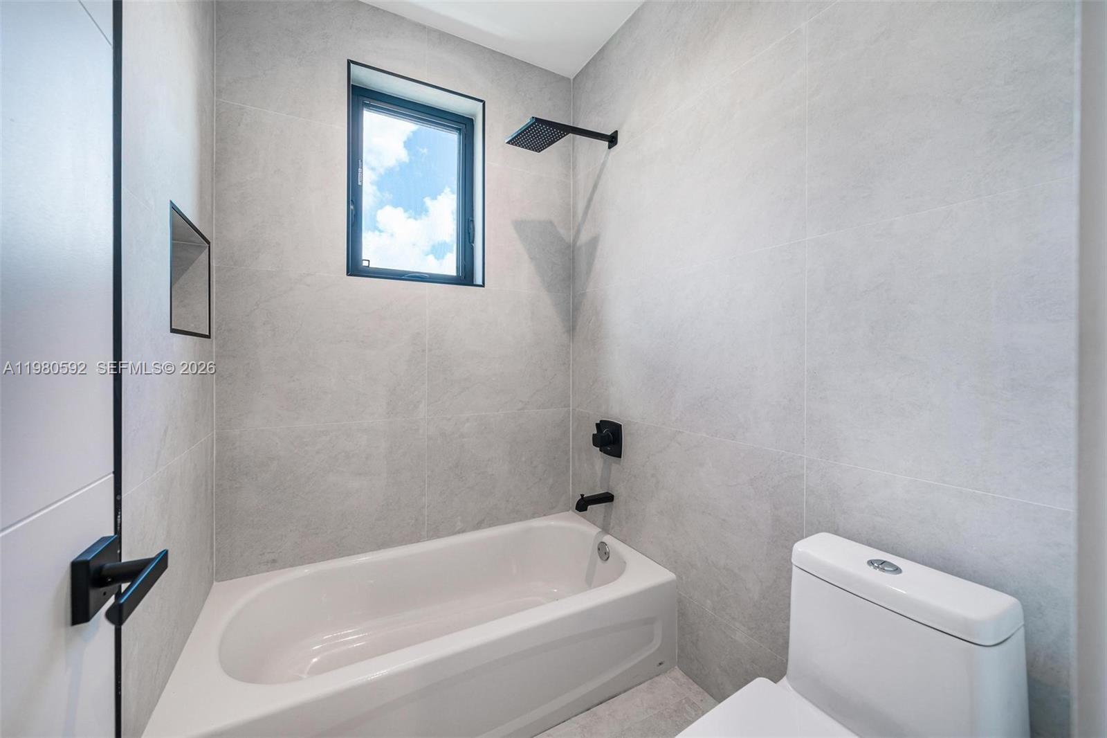 MILLERDALE - Residential