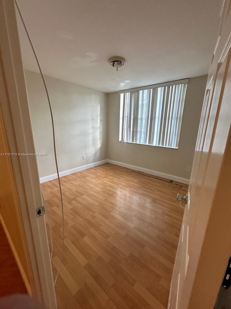 MONTECARLO CONDO - Residential