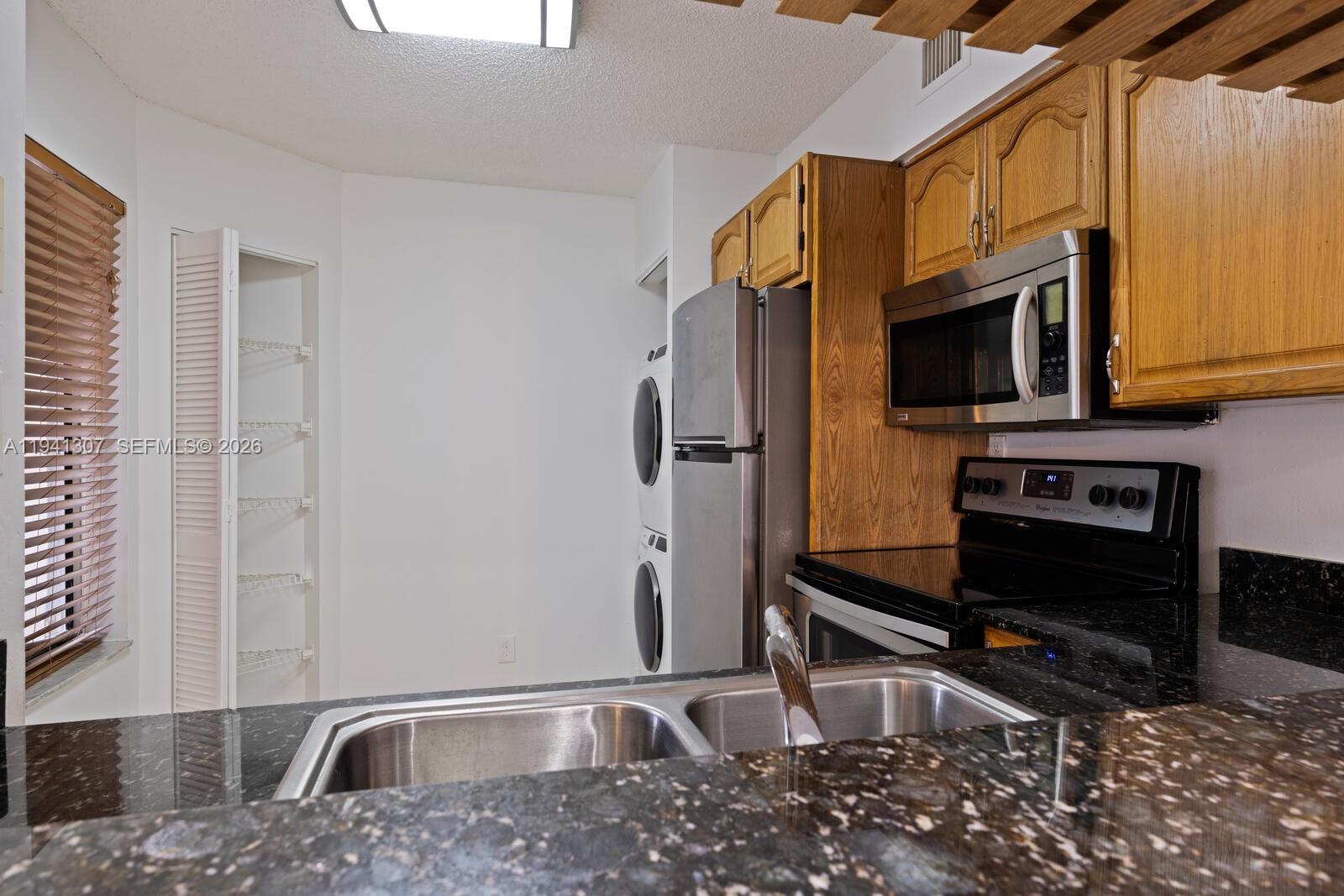 PARC VISTA CONDO - Residential