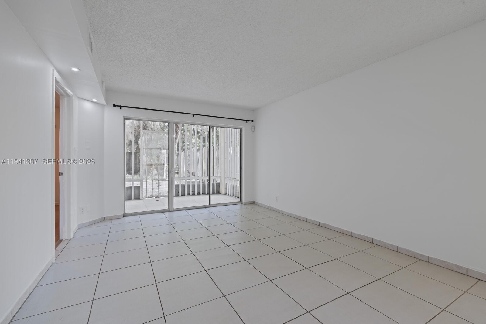 9500 SW 140th Ct 9500