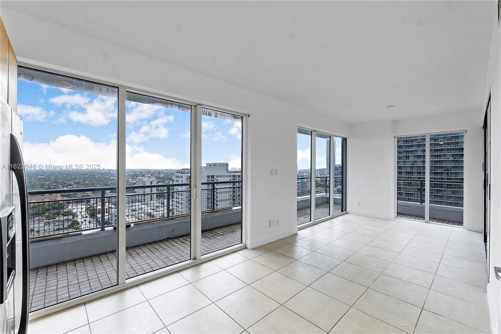 Property for Sale at 60 Sw 13th St 1921, Miami, Broward County, Florida - Bedrooms: 1 
Bathrooms: 1  - $412,500