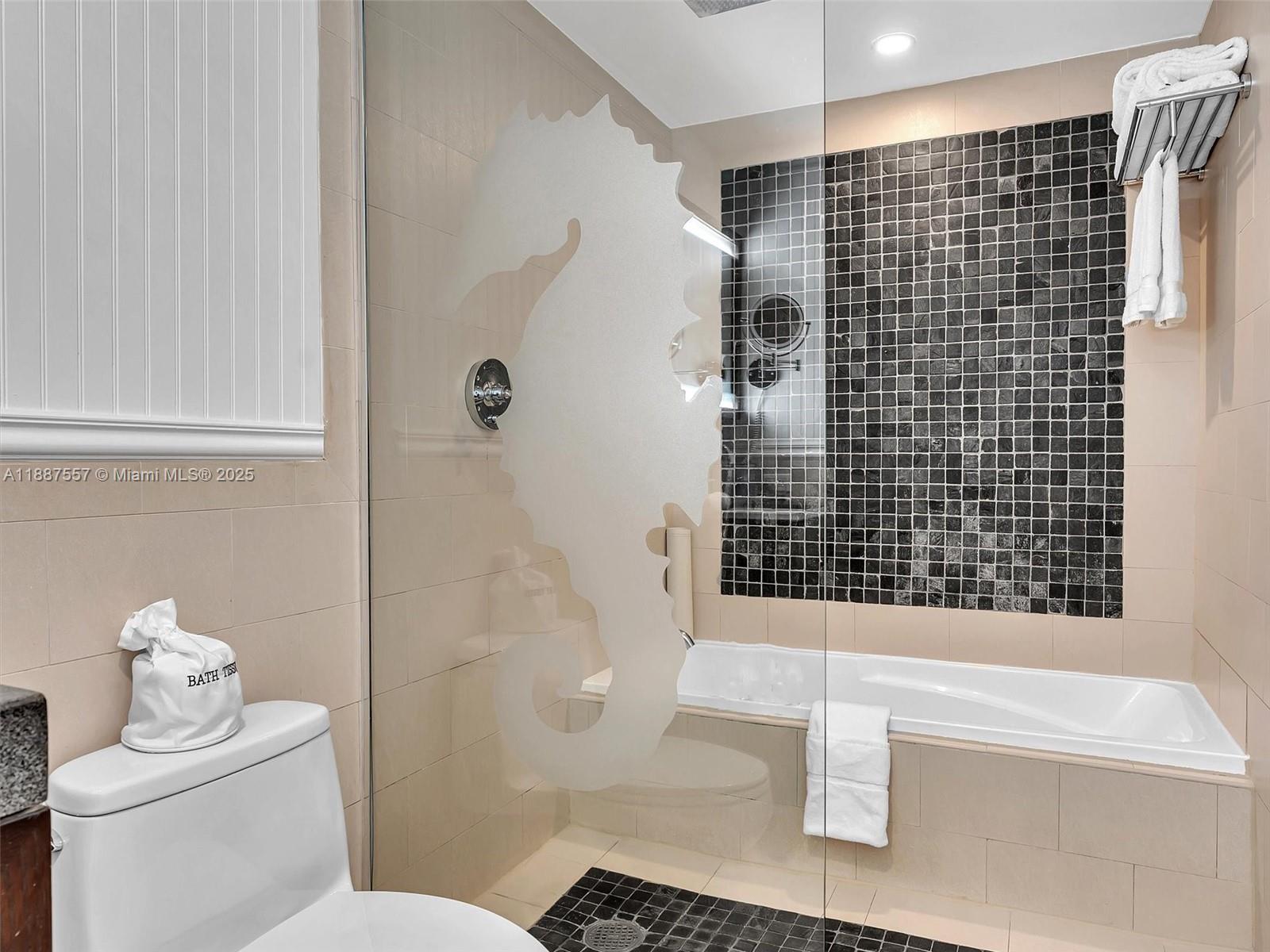 SOLE CONDO - Residential