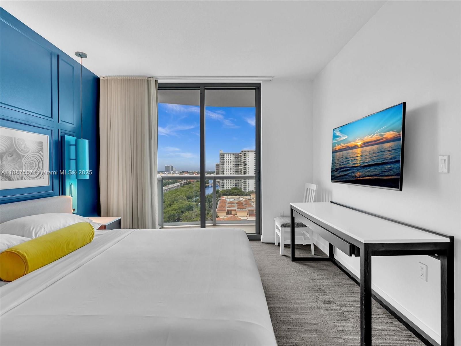 SOLE CONDO - Residential