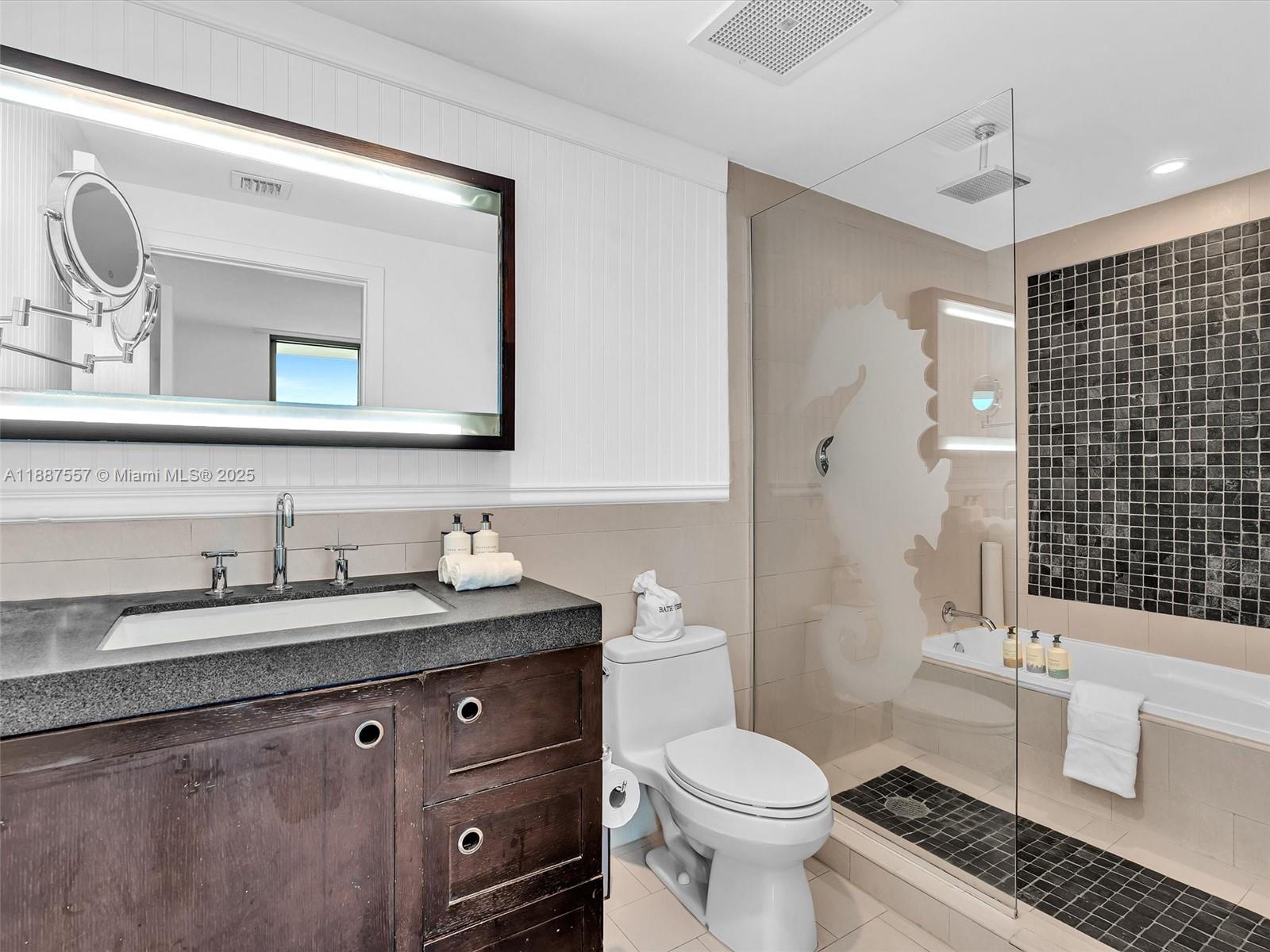 SOLE CONDO - Residential