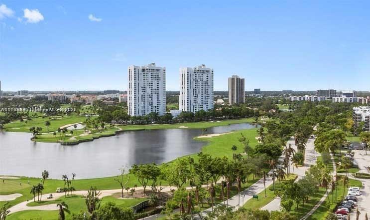 3731 N Country Club Dr 2024, Aventura, Miami-Dade County, Florida - 2 Bedrooms  
2 Bathrooms - 