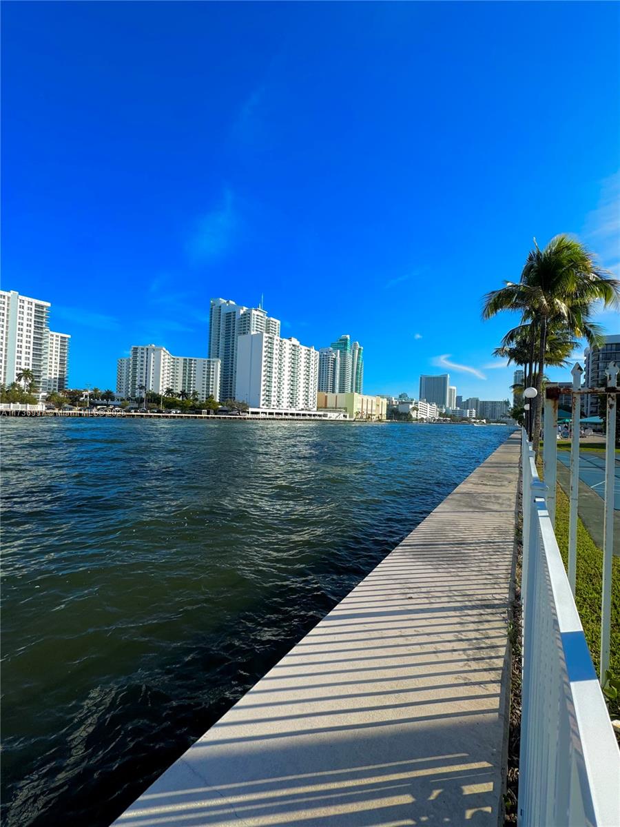 OCEANVIEW PARK CONDO - Residential