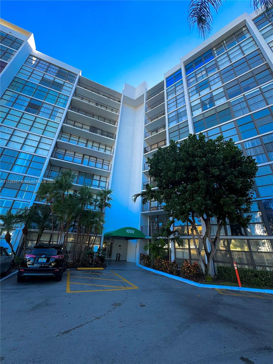 OCEANVIEW PARK CONDO - Residential