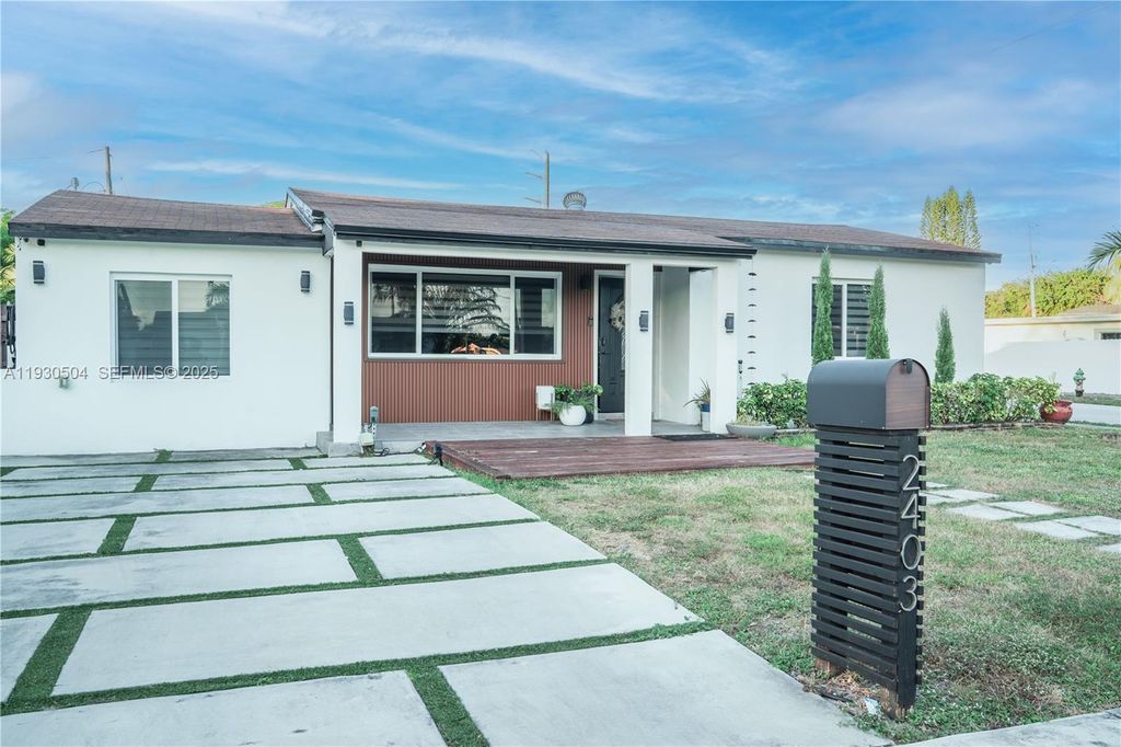 Photo of 2403 Rodman St, Hollywood, FL 33020 (MLS # A11930504)