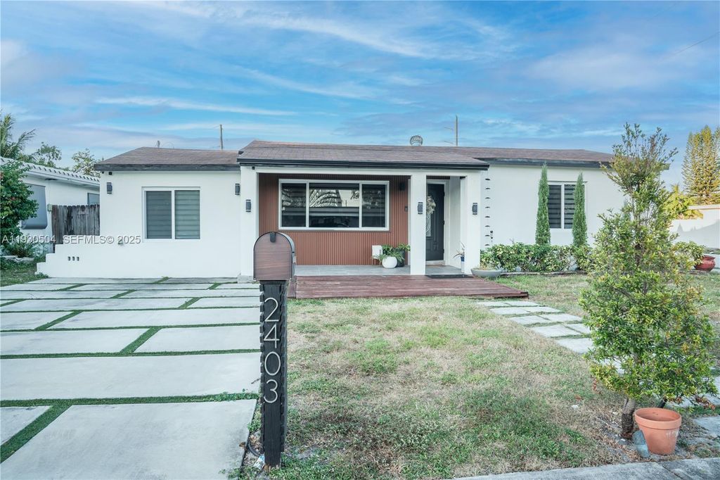 Photo of 2403 Rodman St, Hollywood, FL 33020 (MLS # A11930504)