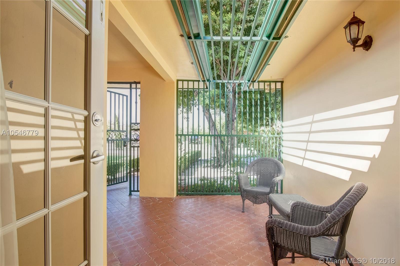 INTERNATIONAL GARDENS SEC - Residential