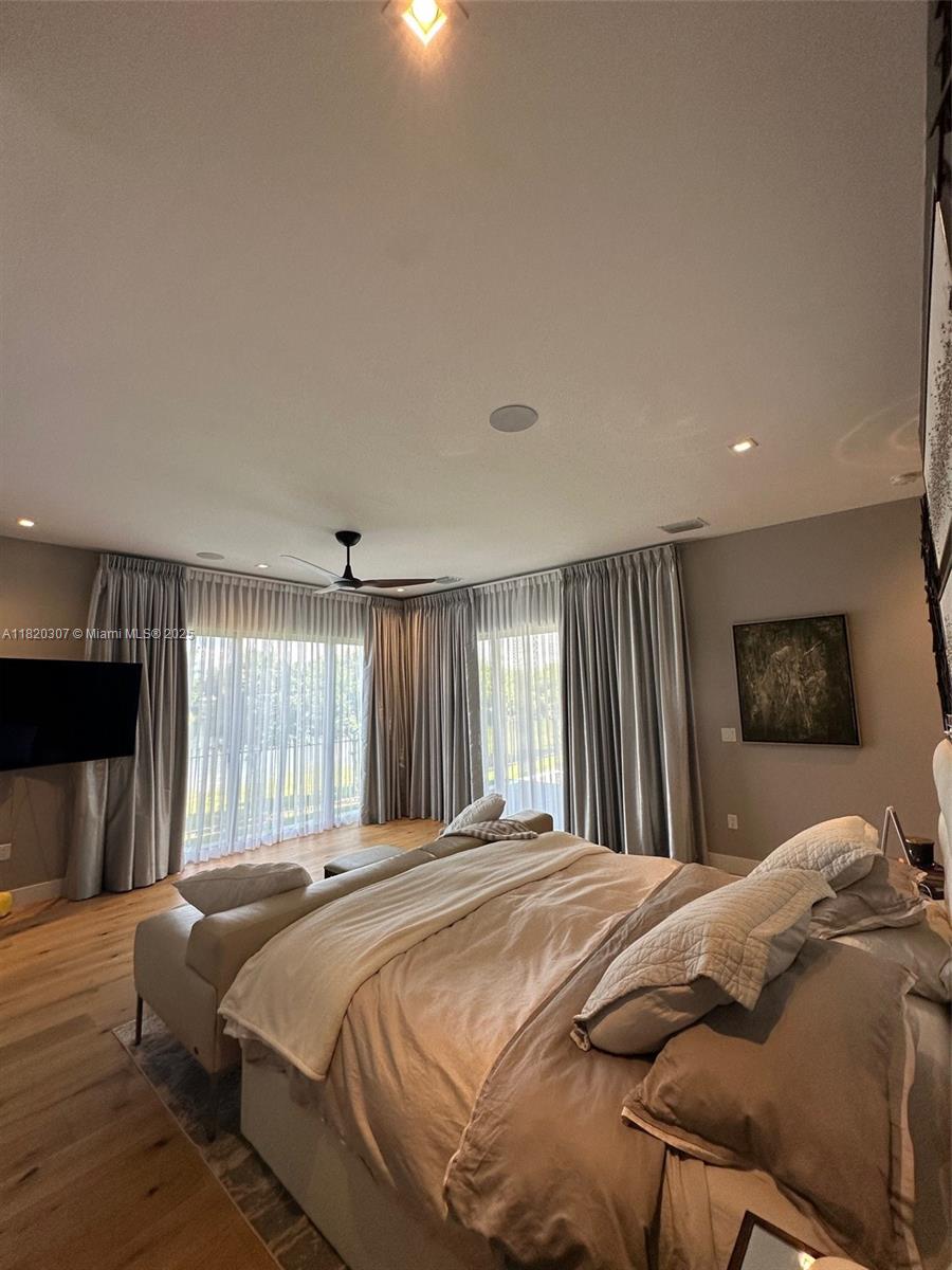 WESTON ESTATES - Residential