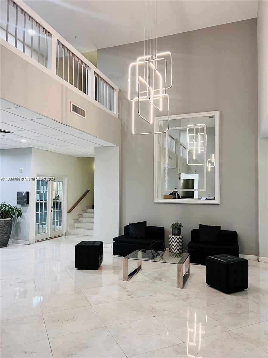 COMMODORE PLAZA CONDO - Residential