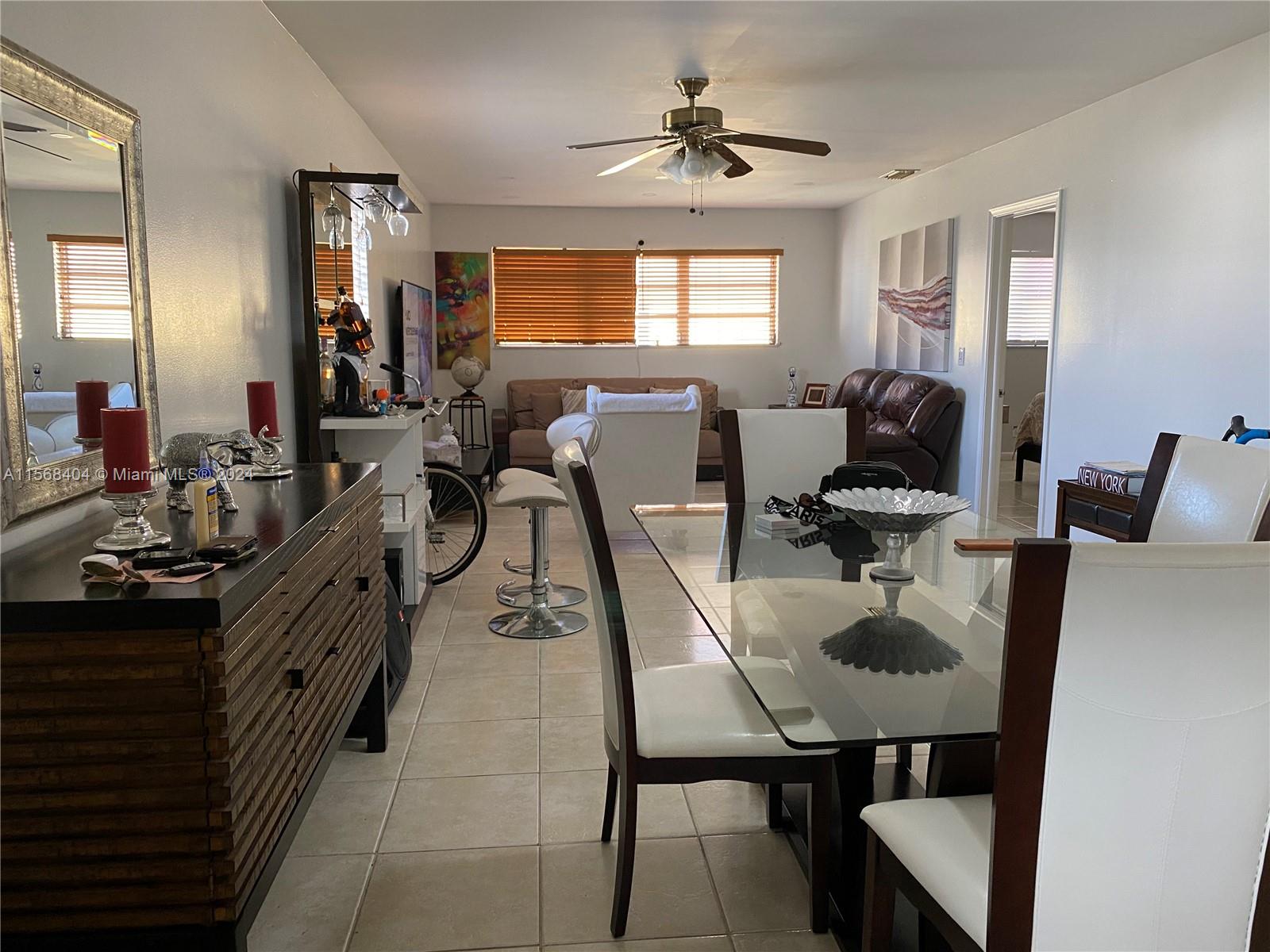 2836 Fillmore St St 32, Hollywood, Broward County, Florida - 2 Bedrooms  
2 Bathrooms - 