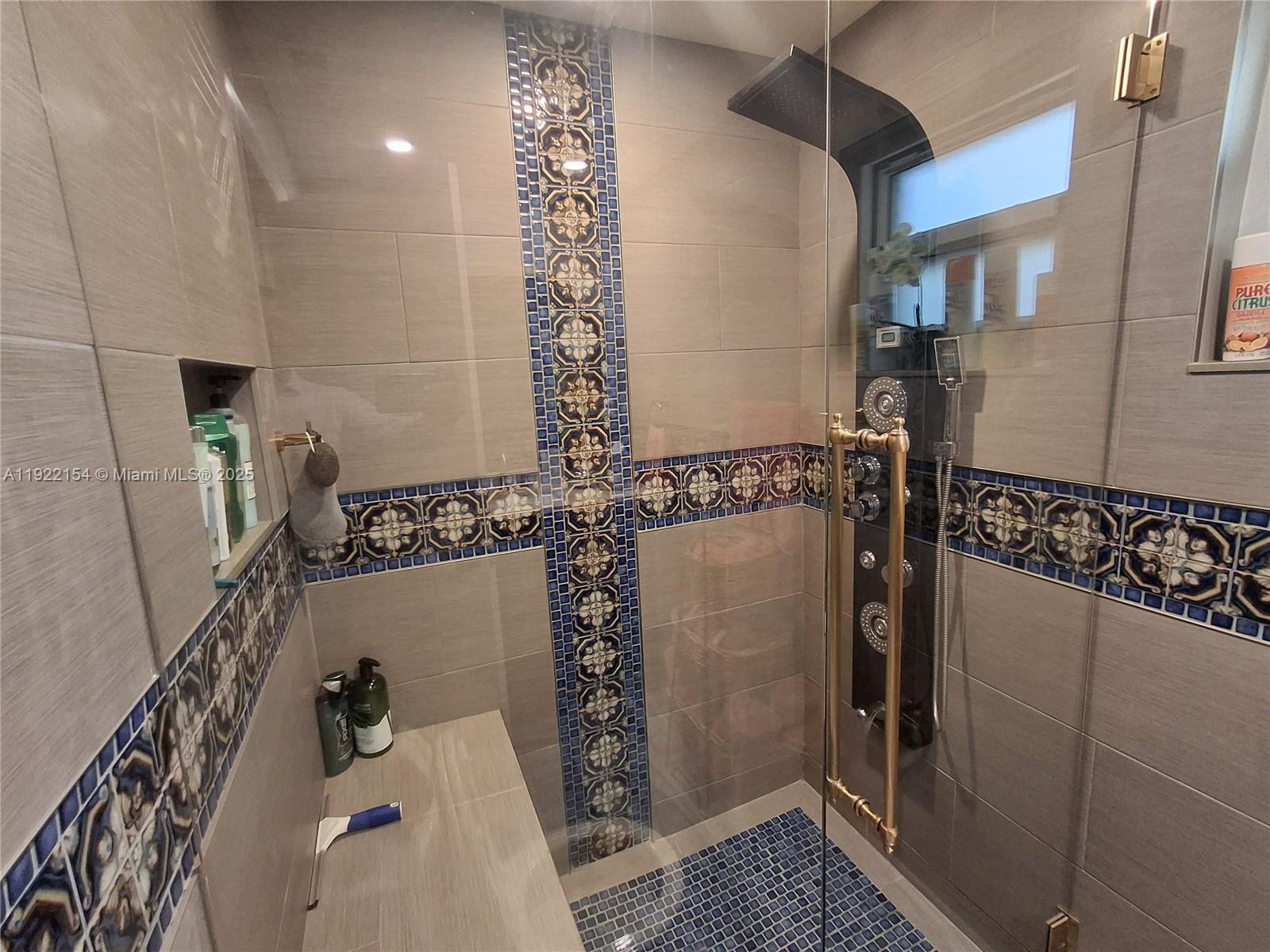 R Y K HOMESITES - Residential