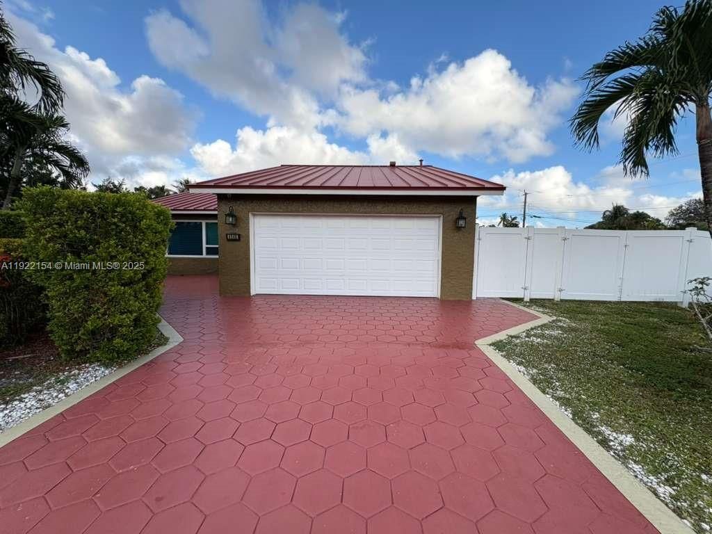 Photo of 4548 SW 28th Way, Dania Beach, FL 33312 (MLS # A11922154)