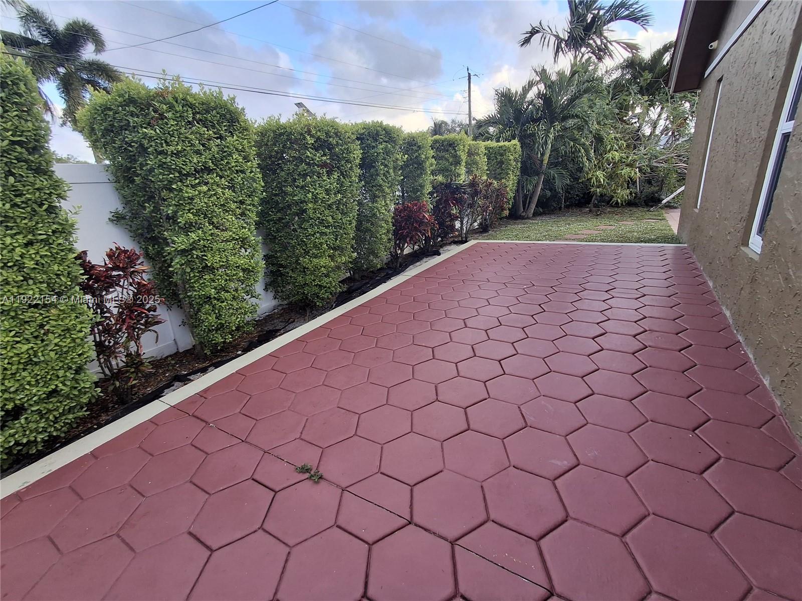 R Y K HOMESITES - Residential