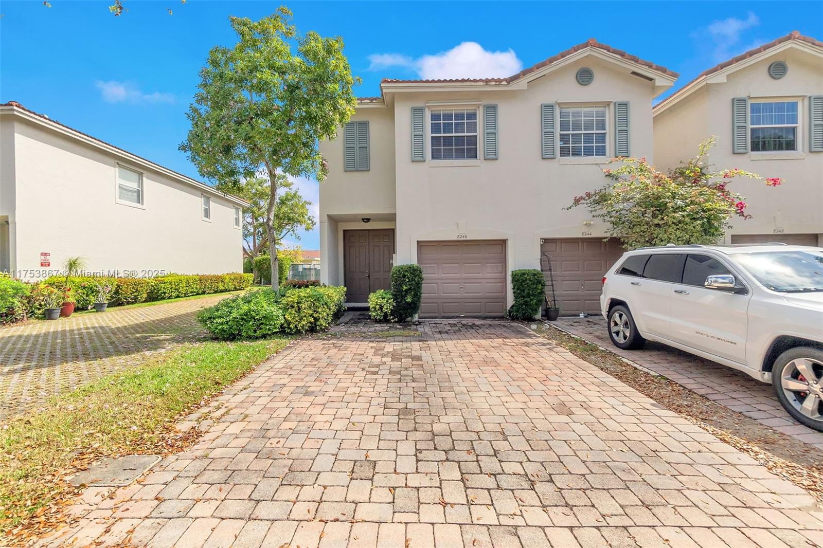 Property for Sale at 8246 Prestige Commons Dr, Tamarac, Broward County, Florida - Bedrooms: 3 
Bathrooms: 3  - $399,900