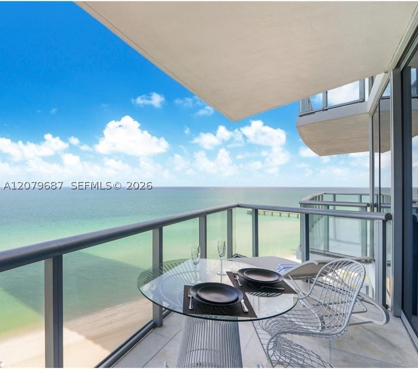 17001 Collins Ave 1603