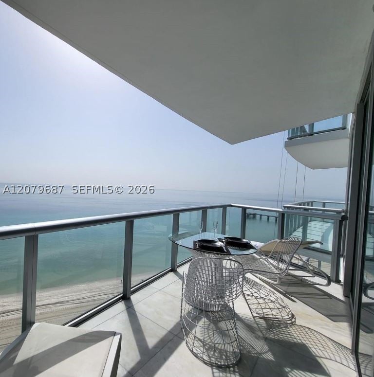 17001 Collins Ave 1603