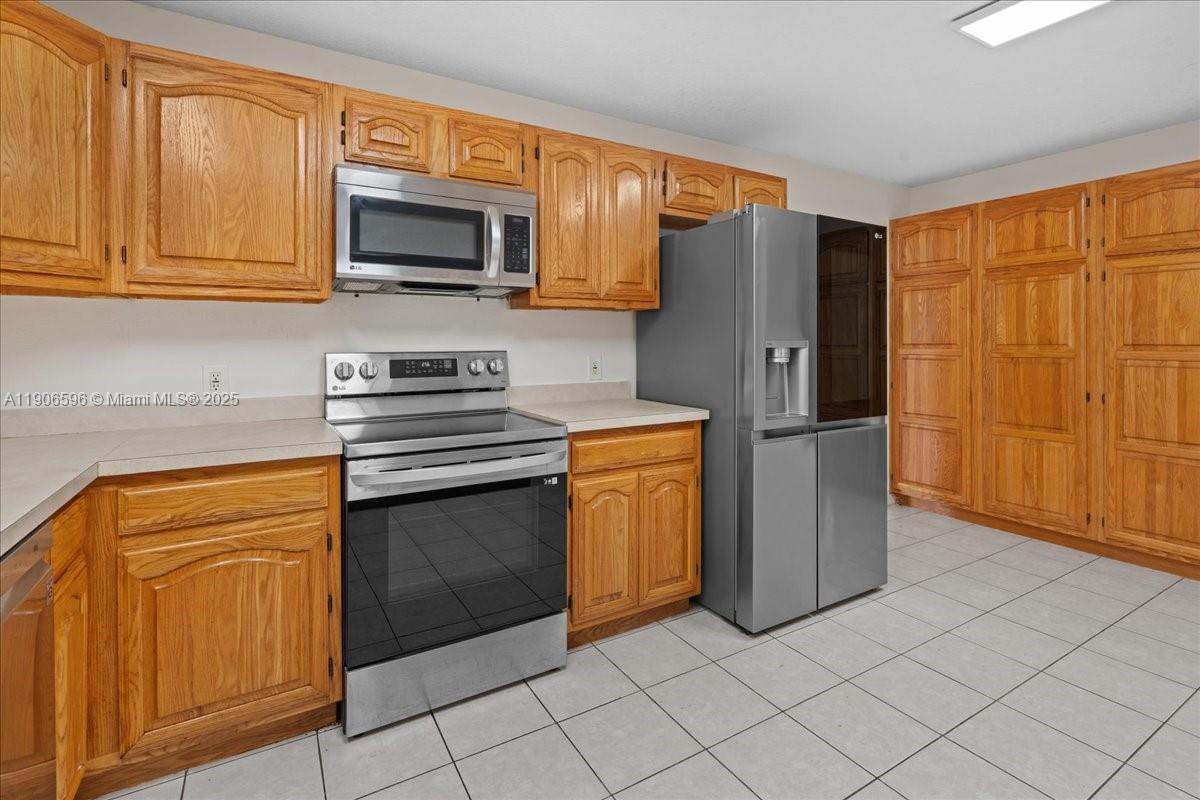 GIR SUB - Residential