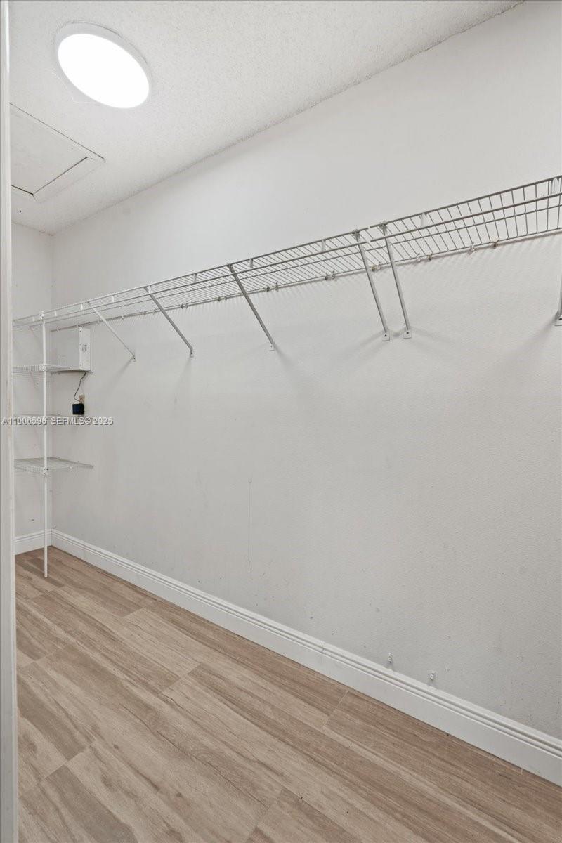 GIR SUB - Residential