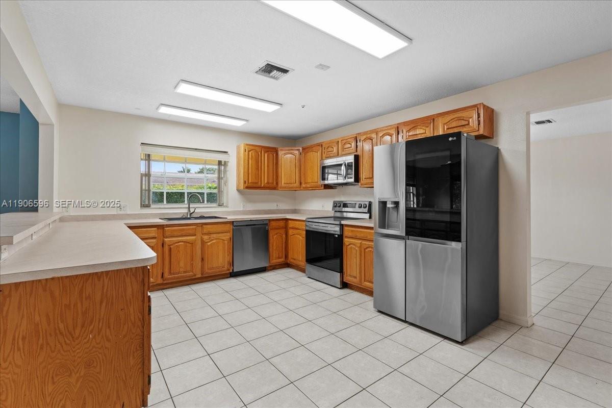 GIR SUB - Residential